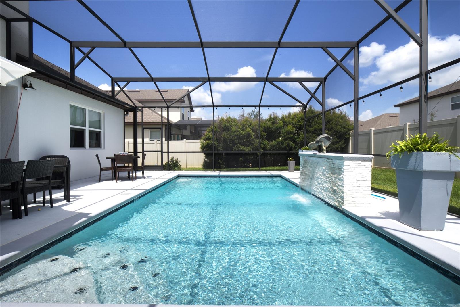 ROPER RESERVE - Residential