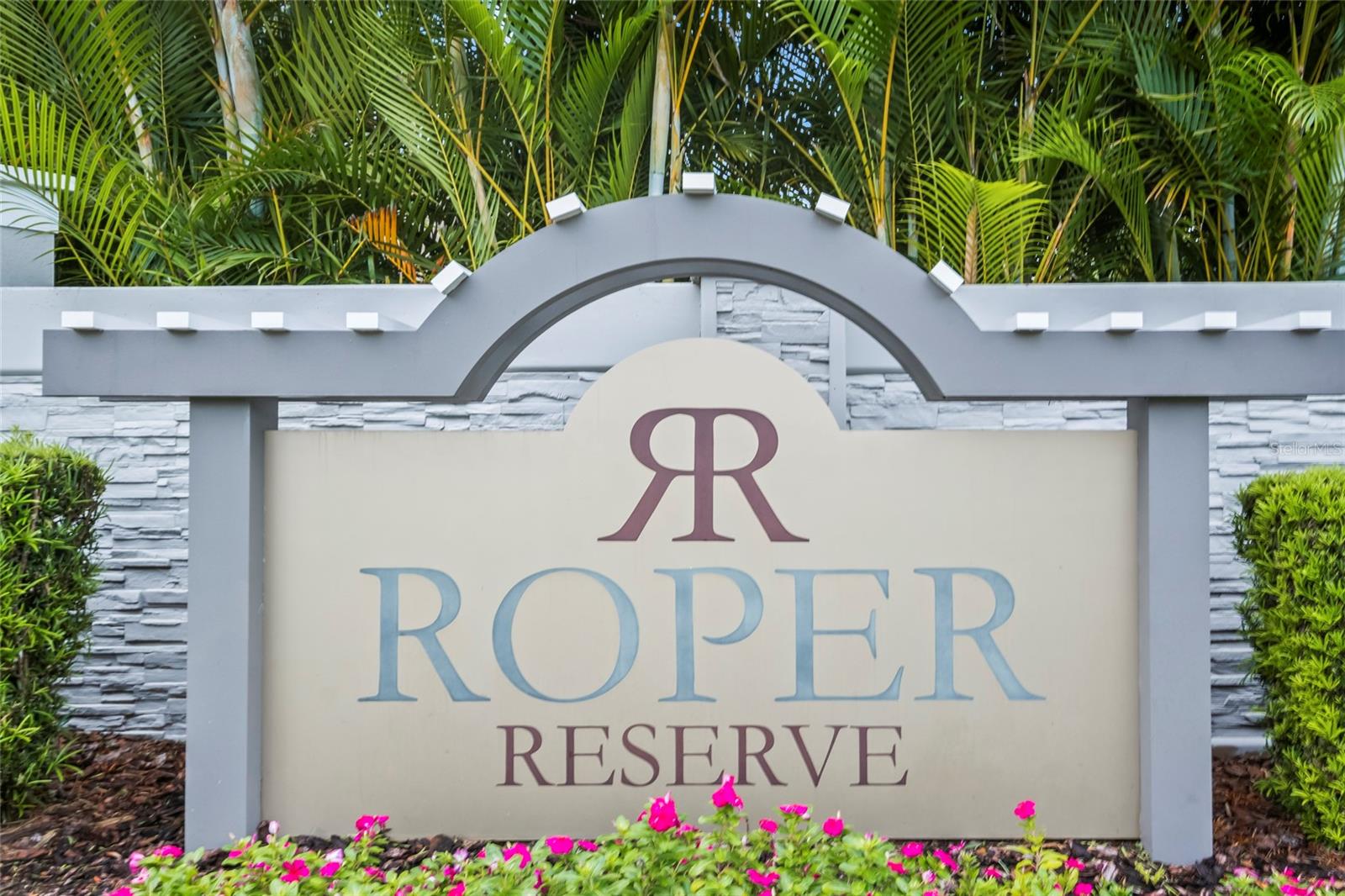 ROPER RESERVE - Residential