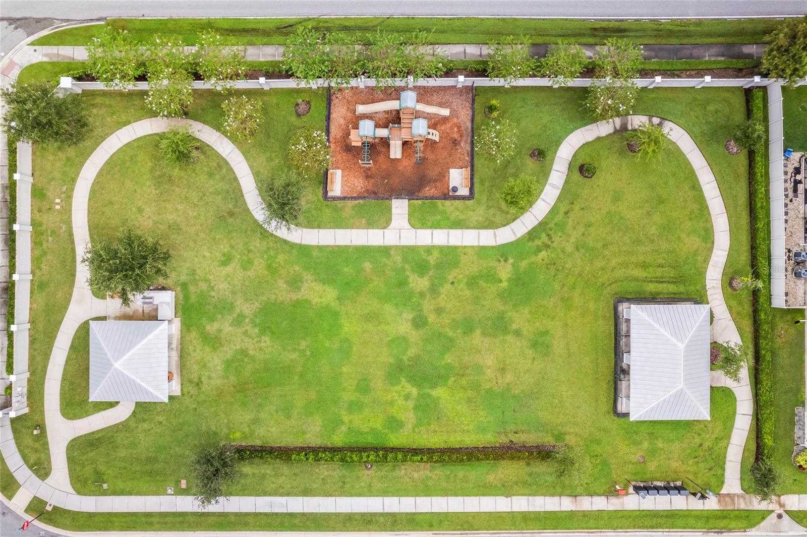 ROPER RESERVE - Residential