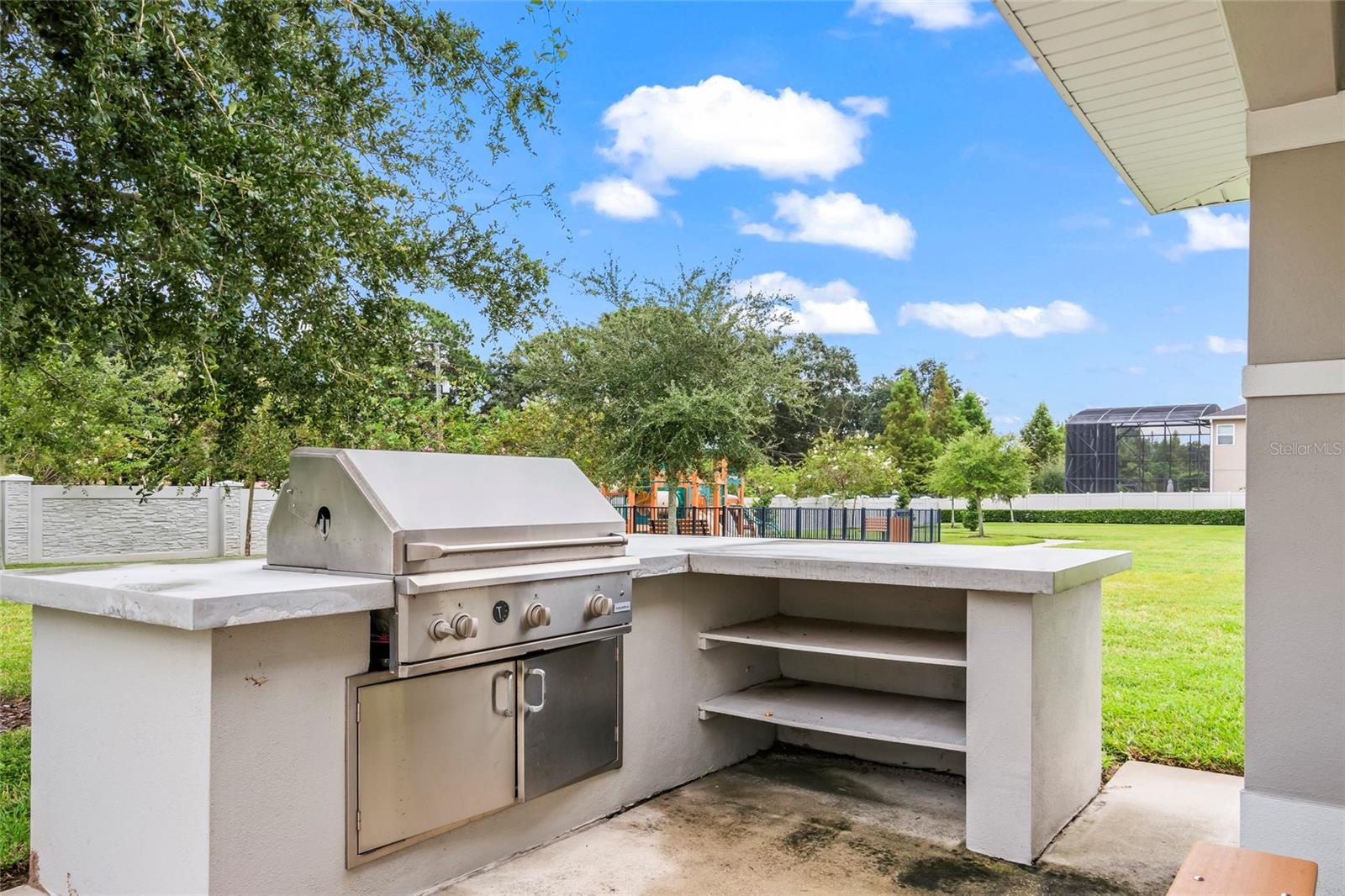 ROPER RESERVE - Residential