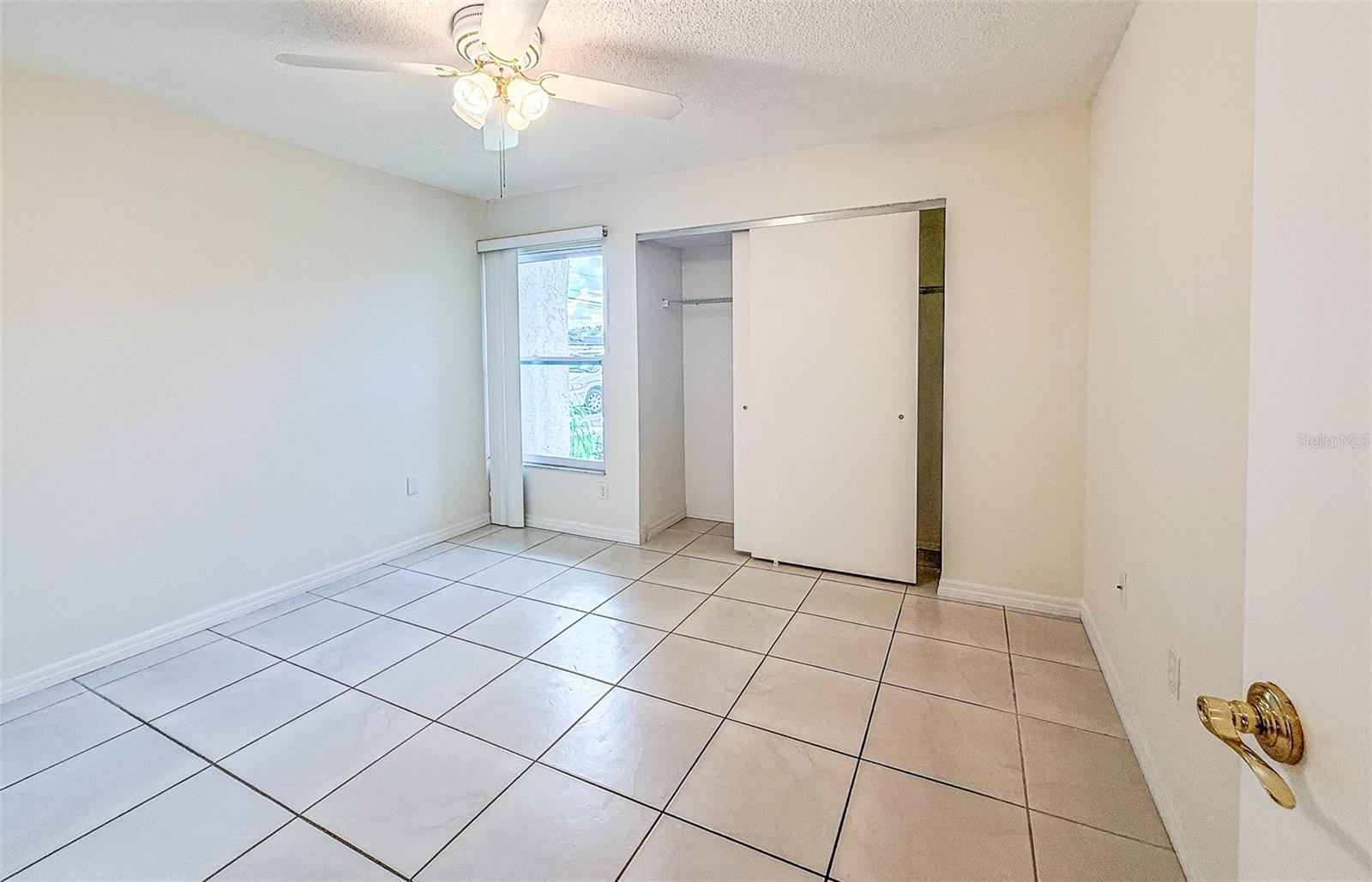 PINEWOOD VILLAGE VIII - Residential Lease