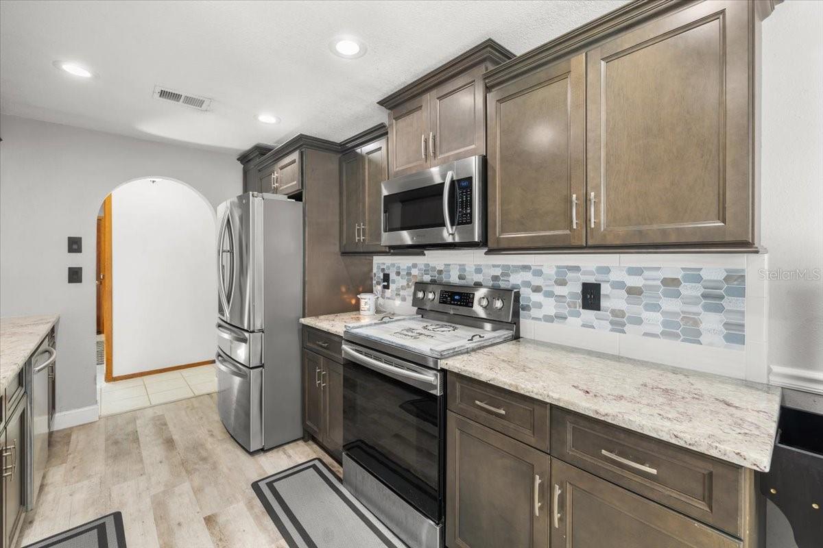 SPRING HILL - Residential