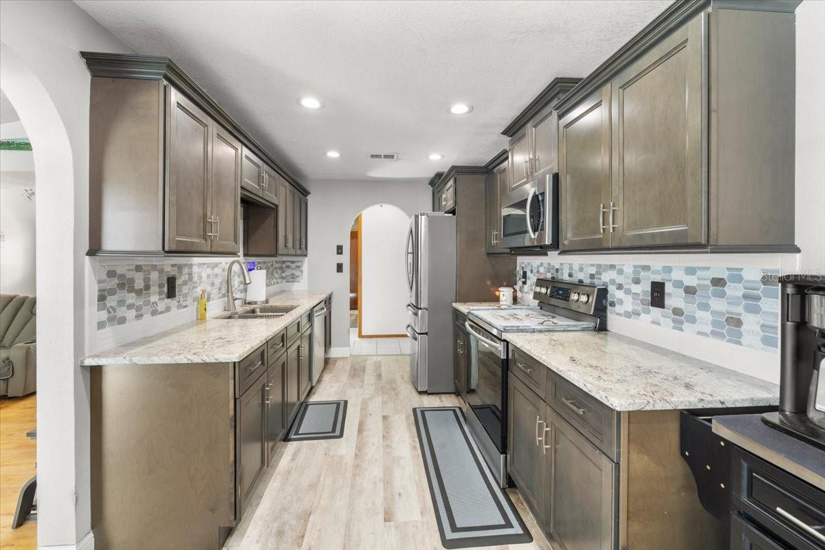 SPRING HILL - Residential