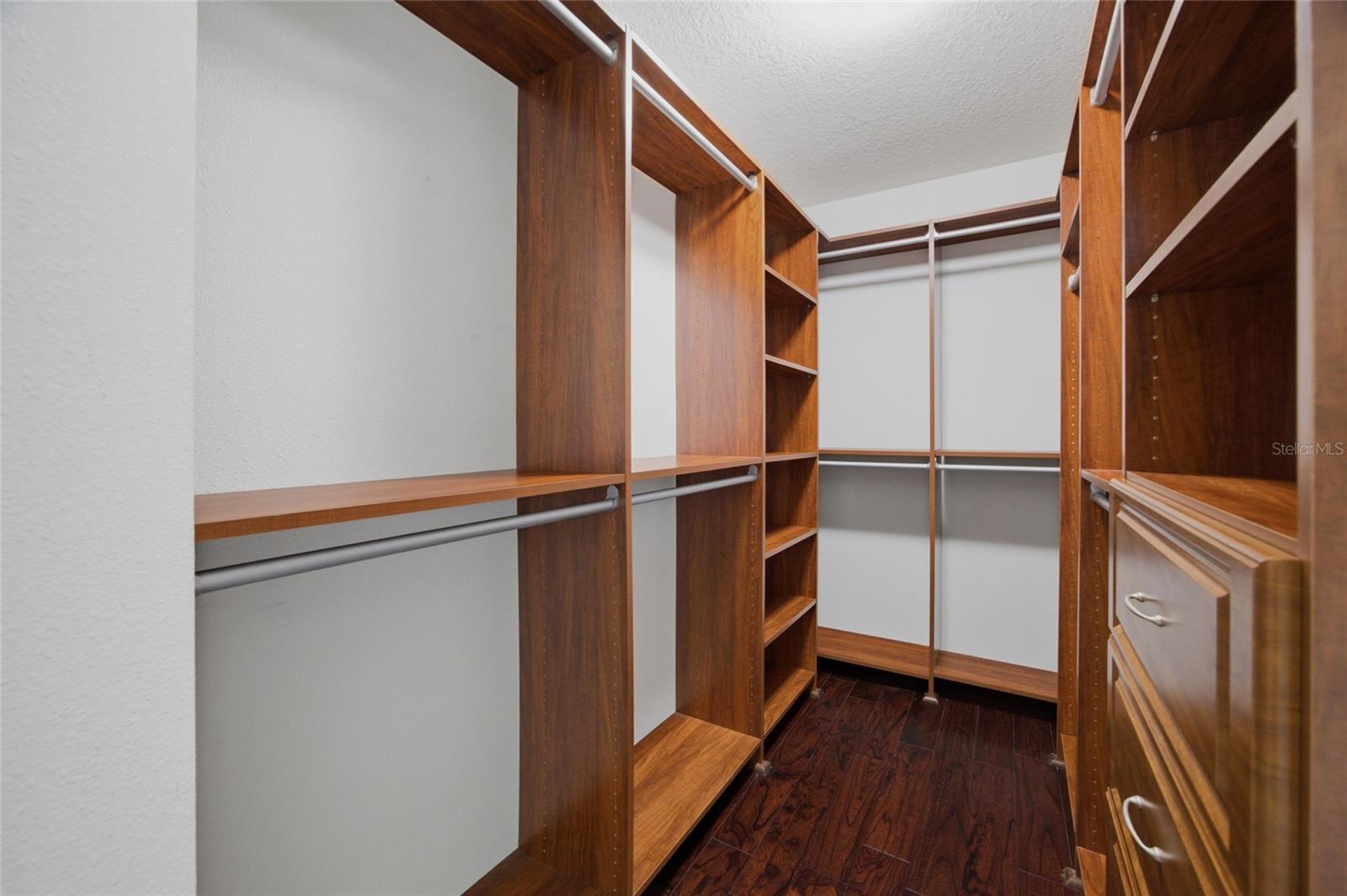WORTHINGTON LOT 20 - Residential