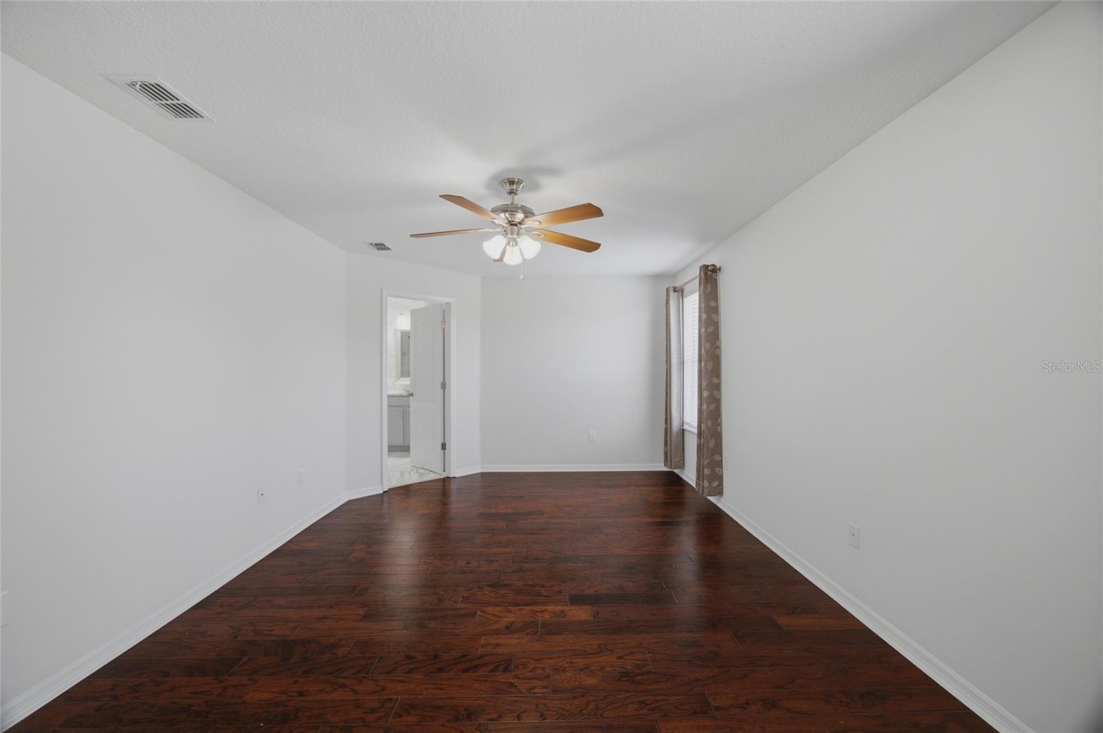 WORTHINGTON LOT 20 - Residential
