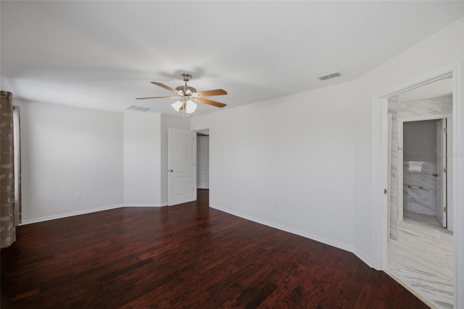 WORTHINGTON LOT 20 - Residential