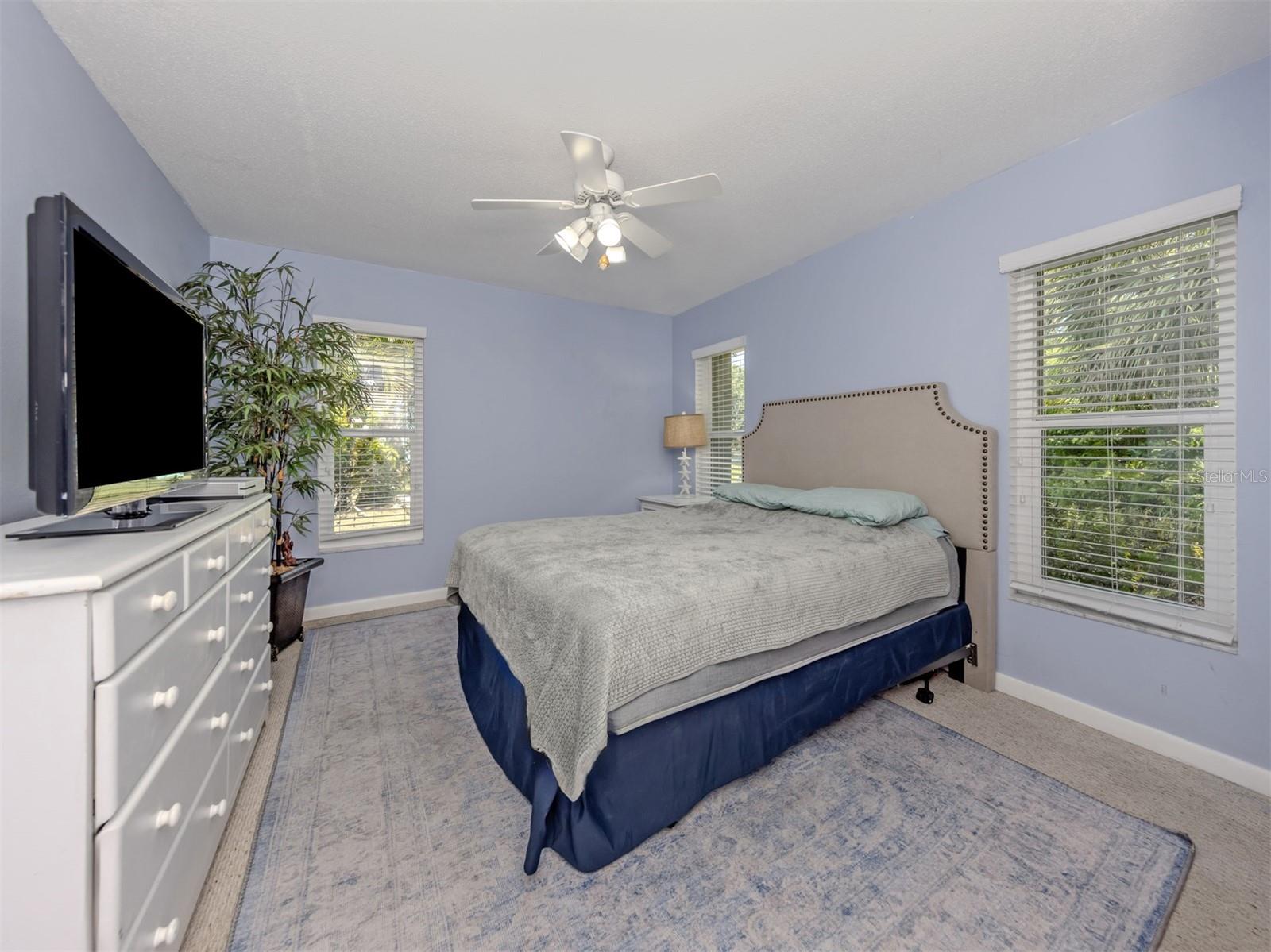 MISSION VALLEY ESTATE SEC A - Residential