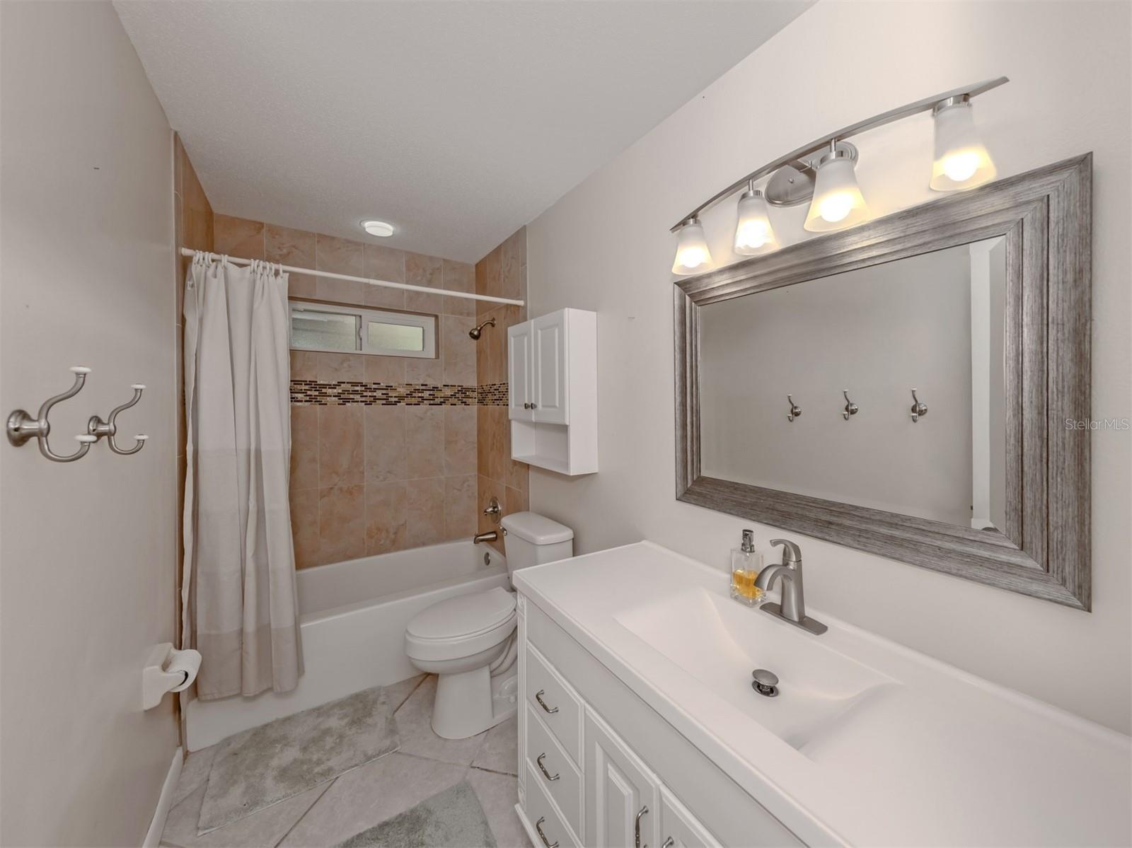 MISSION VALLEY ESTATE SEC A - Residential