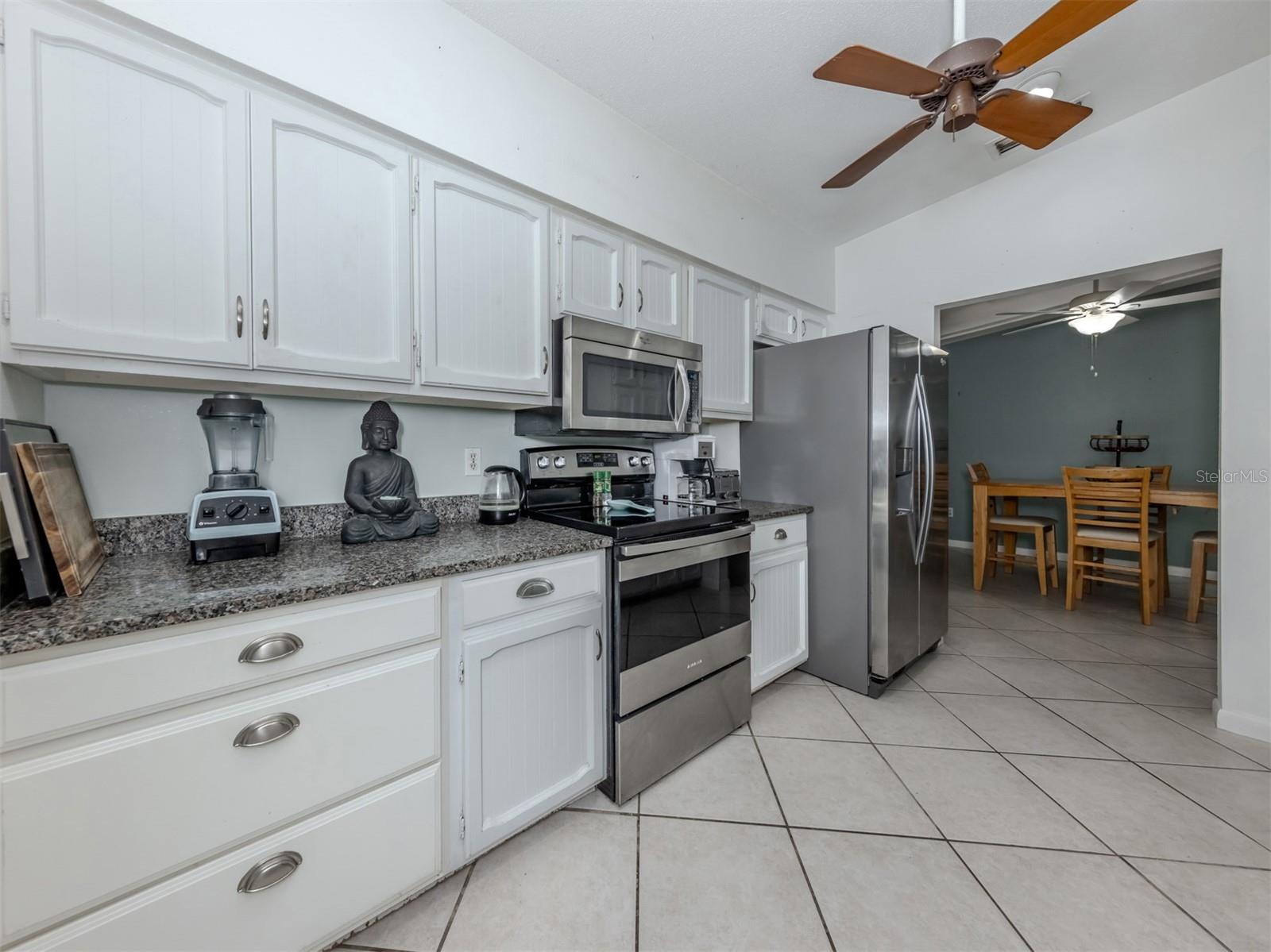 MISSION VALLEY ESTATE SEC A - Residential