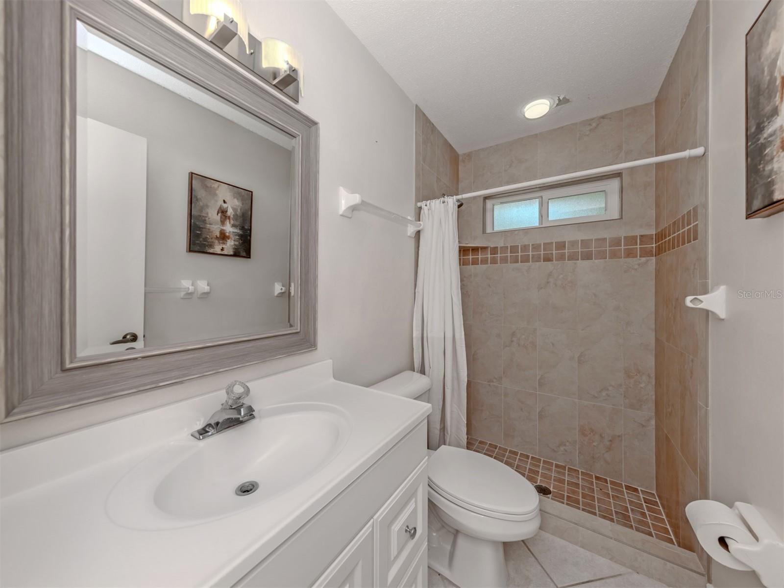 MISSION VALLEY ESTATE SEC A - Residential