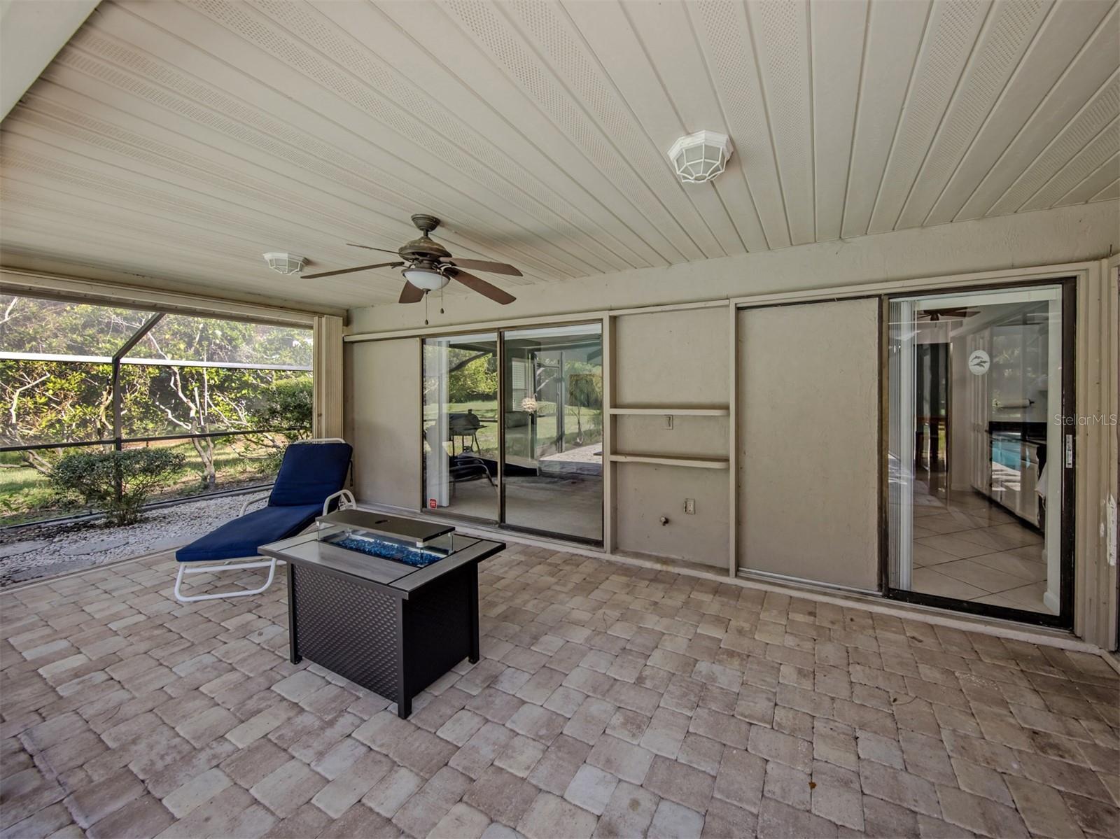 MISSION VALLEY ESTATE SEC A - Residential