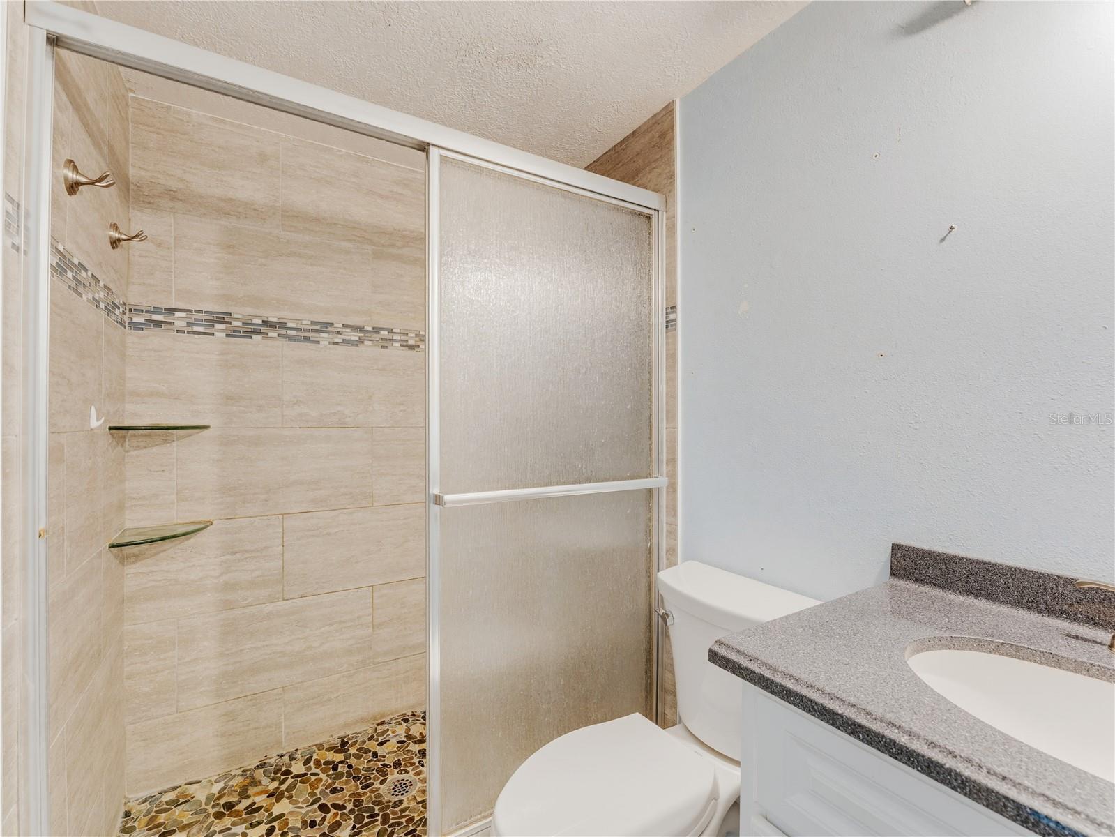 YOUNGS SUB DE LUXE - Residential