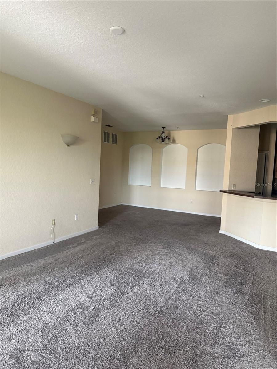 FLORA RIDGE CONDO PH 8 BLDG 11 - Residential Lease