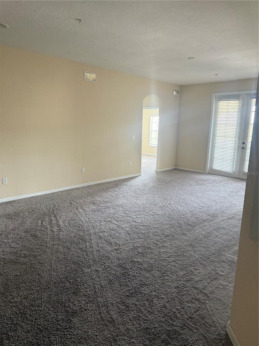 FLORA RIDGE CONDO PH 8 BLDG 11 - Residential Lease