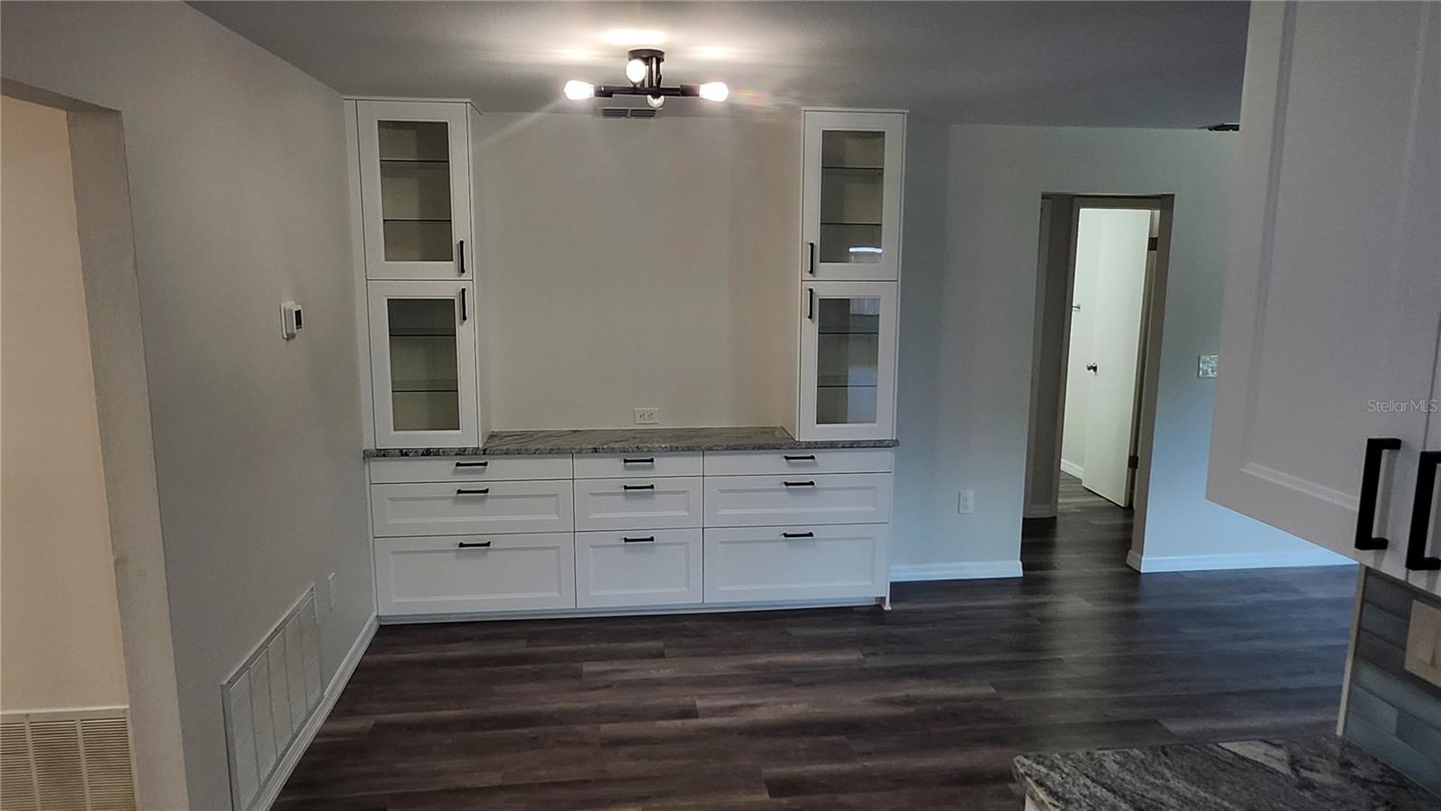 HARBOR EAST - Residential