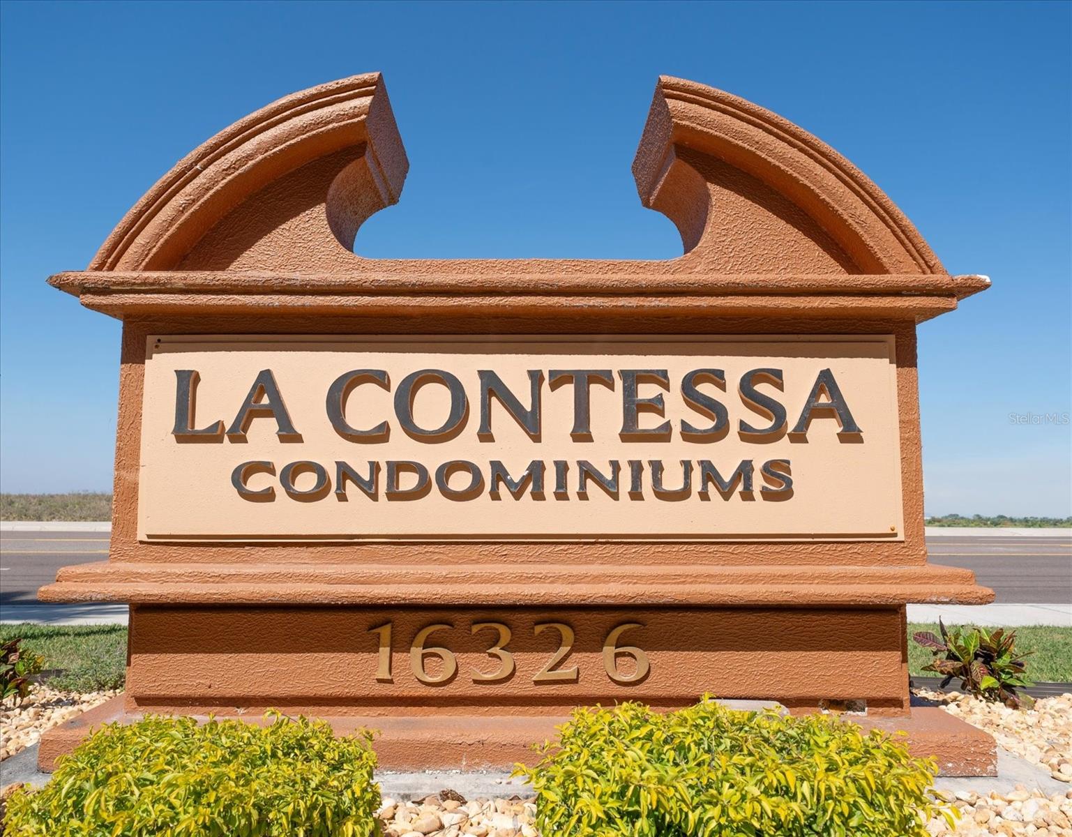 LA CONTESSA CONDO - Residential