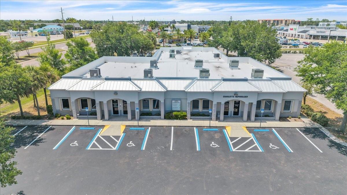 PROMENADES PROFESSIONAL CENTER - Commercial Lease