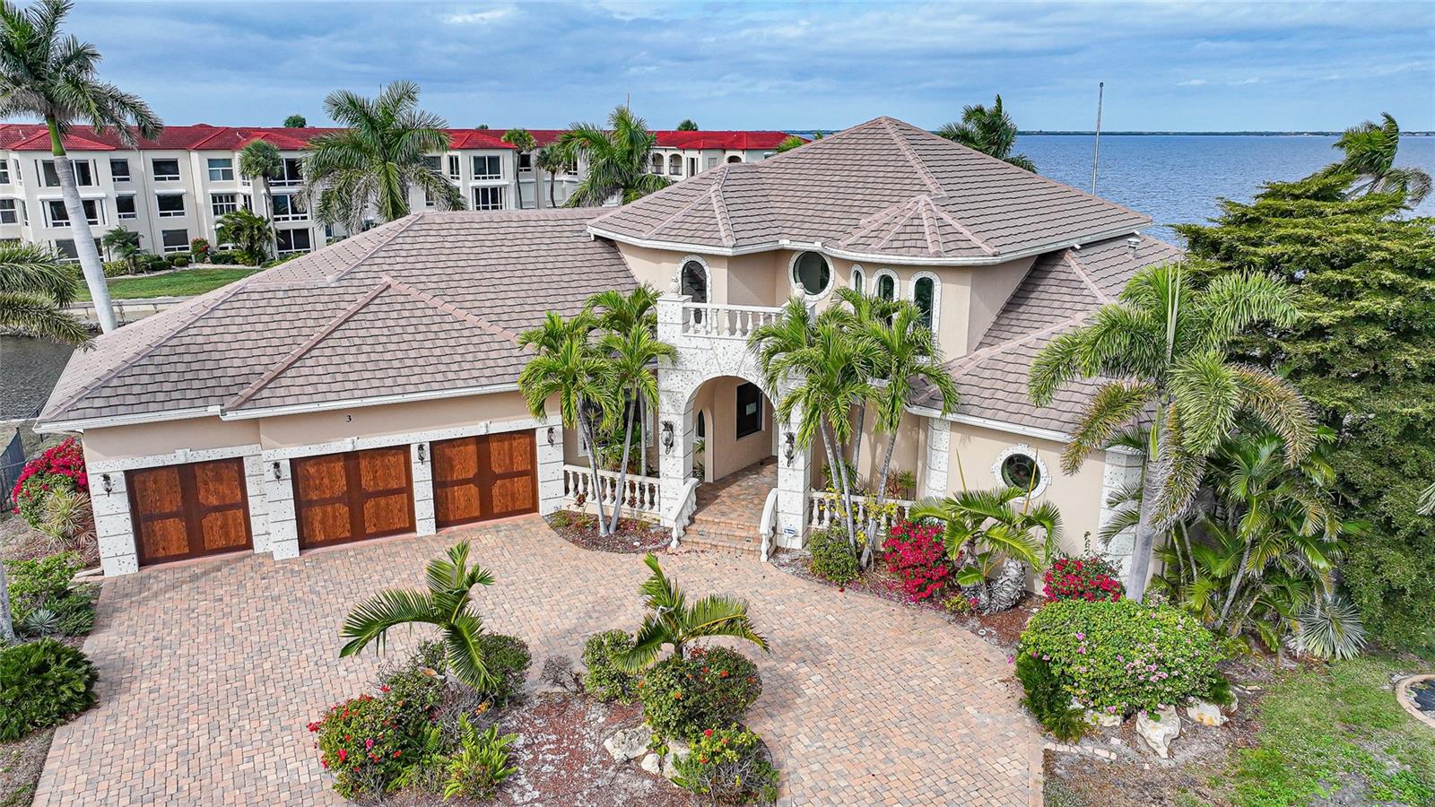 PUNTA GORDA ISLES SEC 04 - Residential