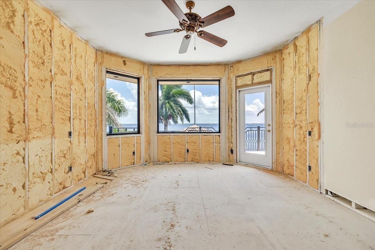 PUNTA GORDA ISLES SEC 04 - Residential
