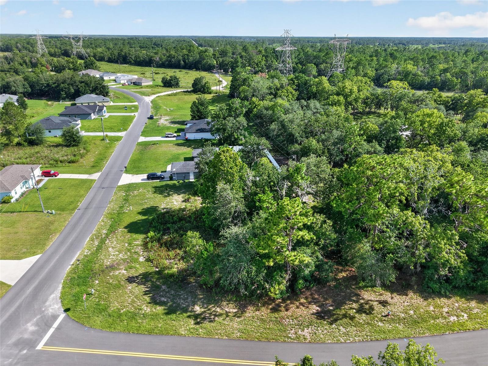 MARION OAKS - Land