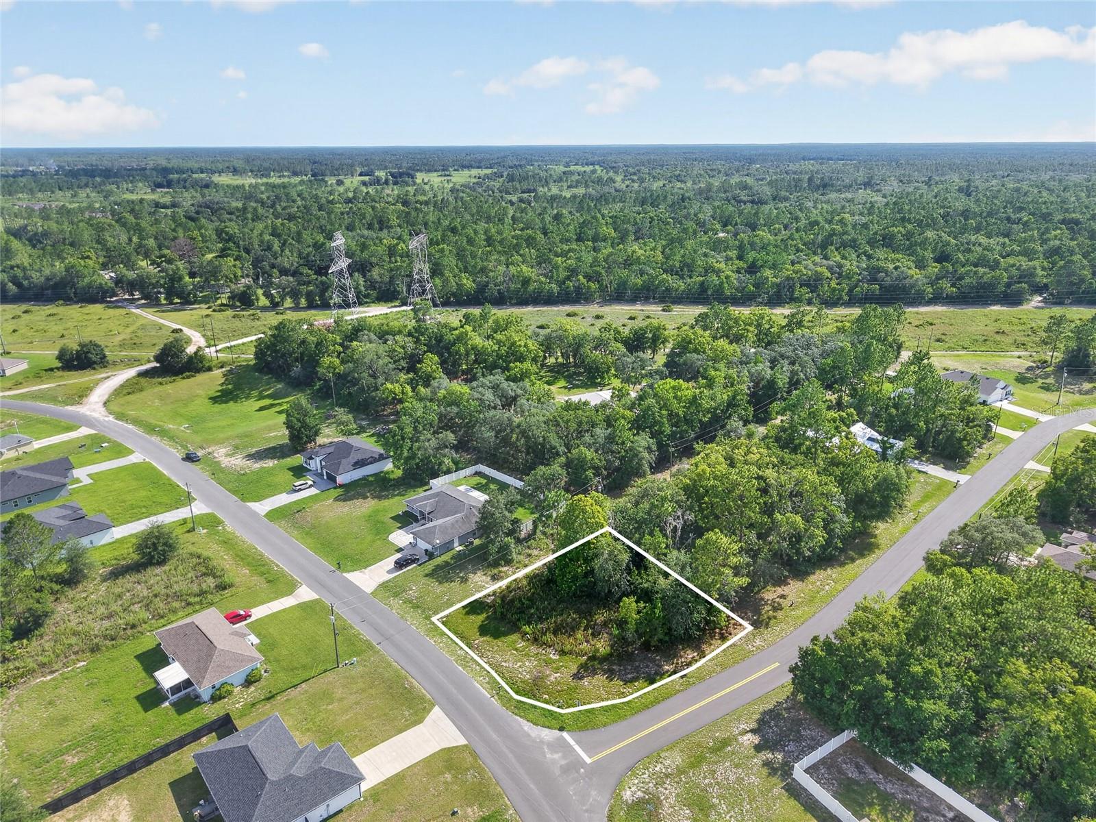 MARION OAKS - Land