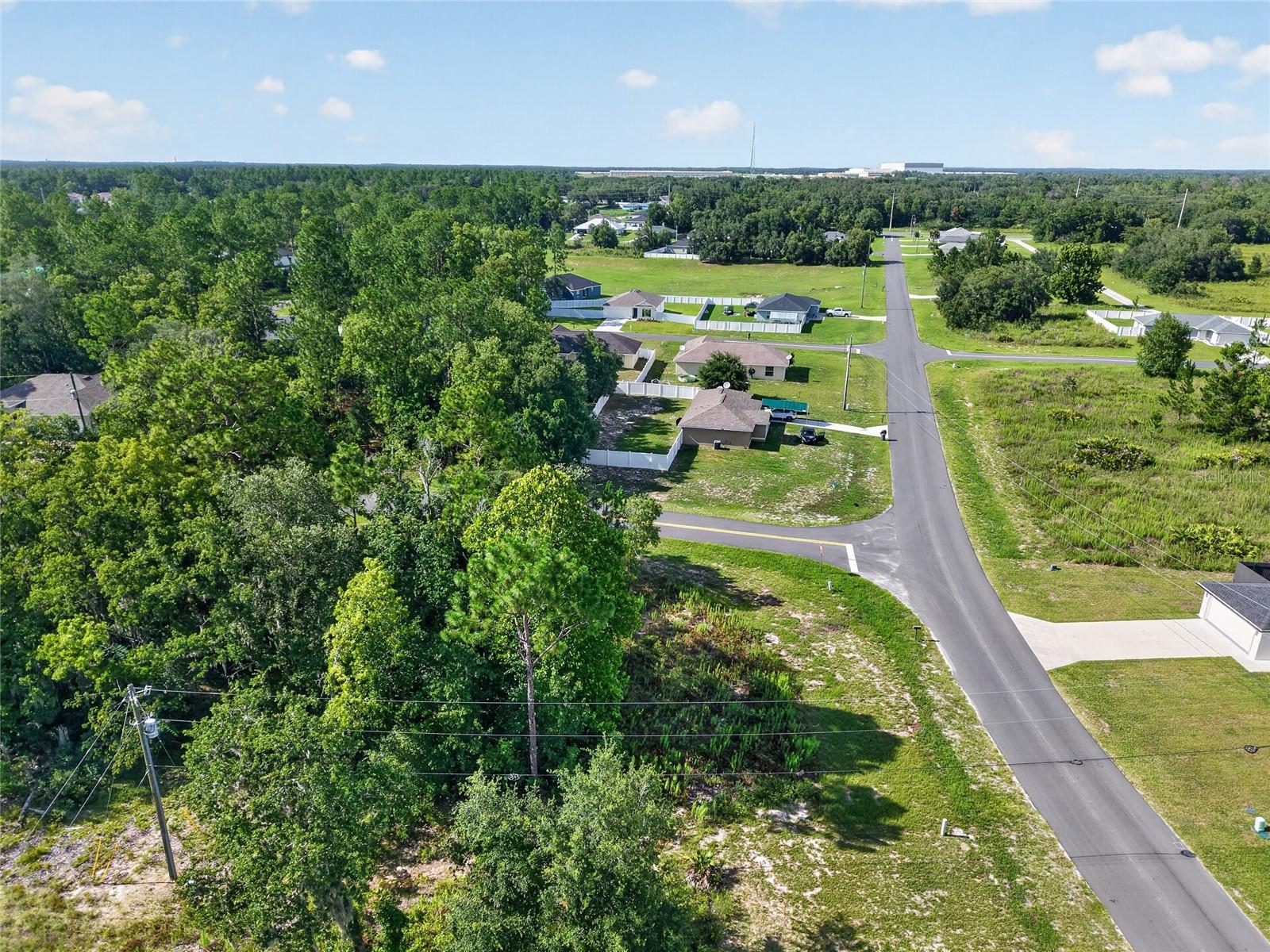 MARION OAKS - Land