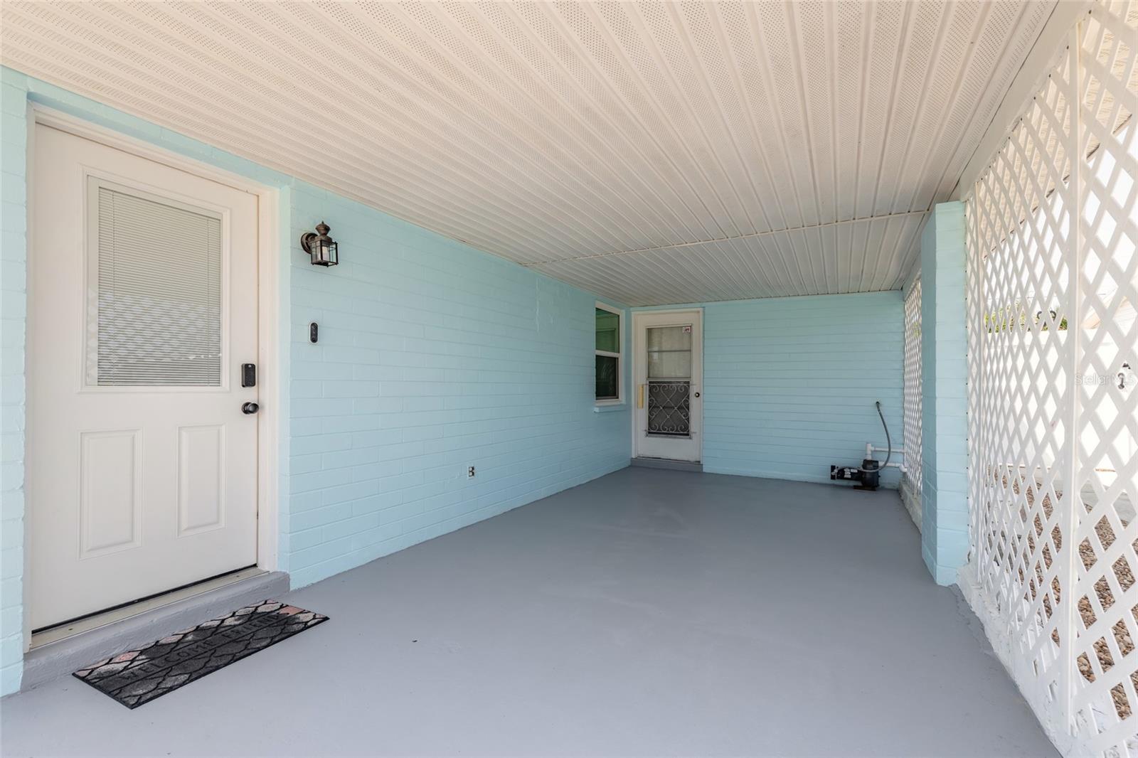 SUNNY SHORES - Residential