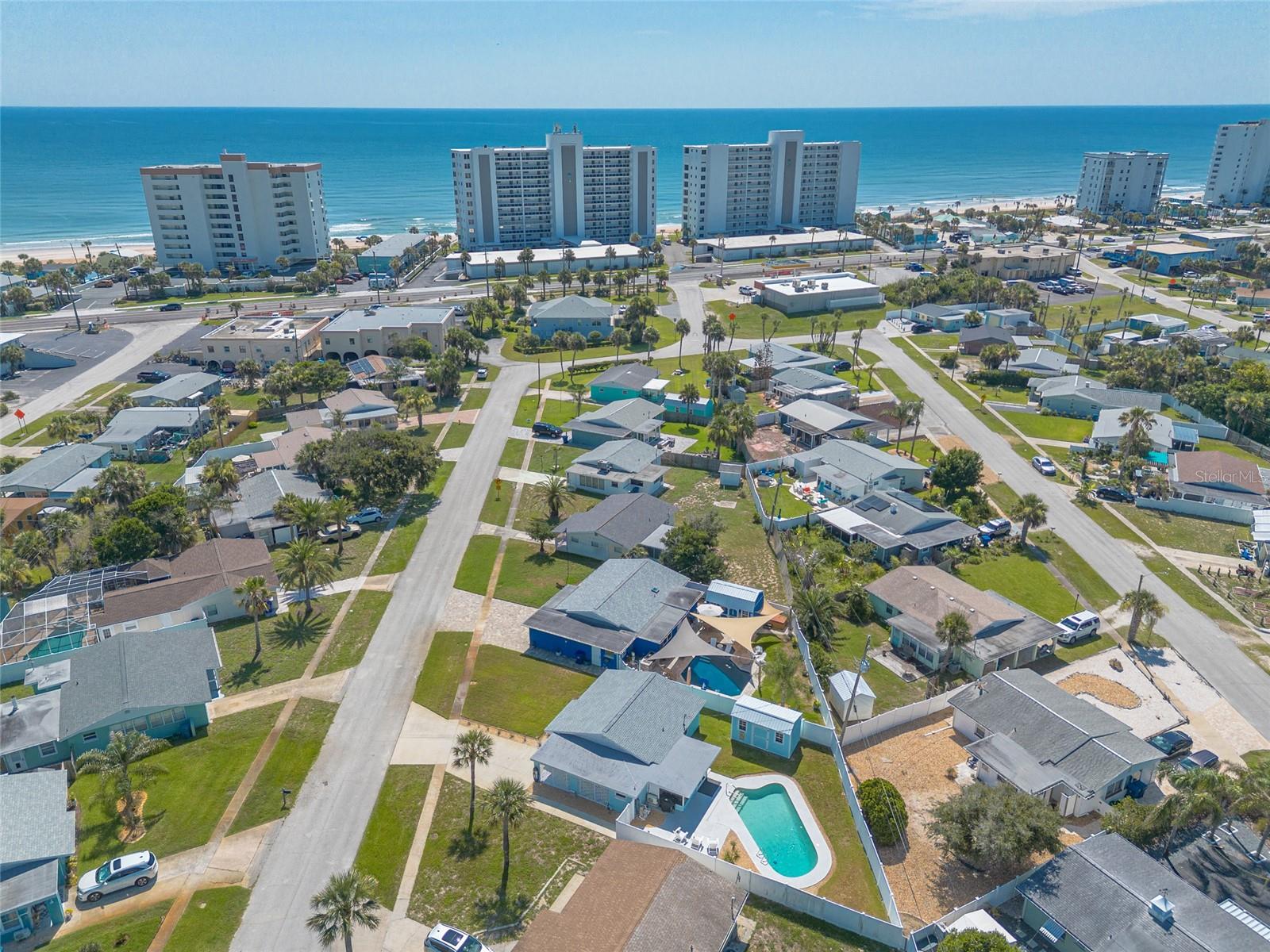 SUNNY SHORES - Residential