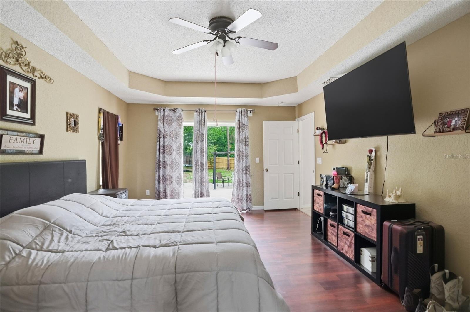 PINE GROVE - Residential