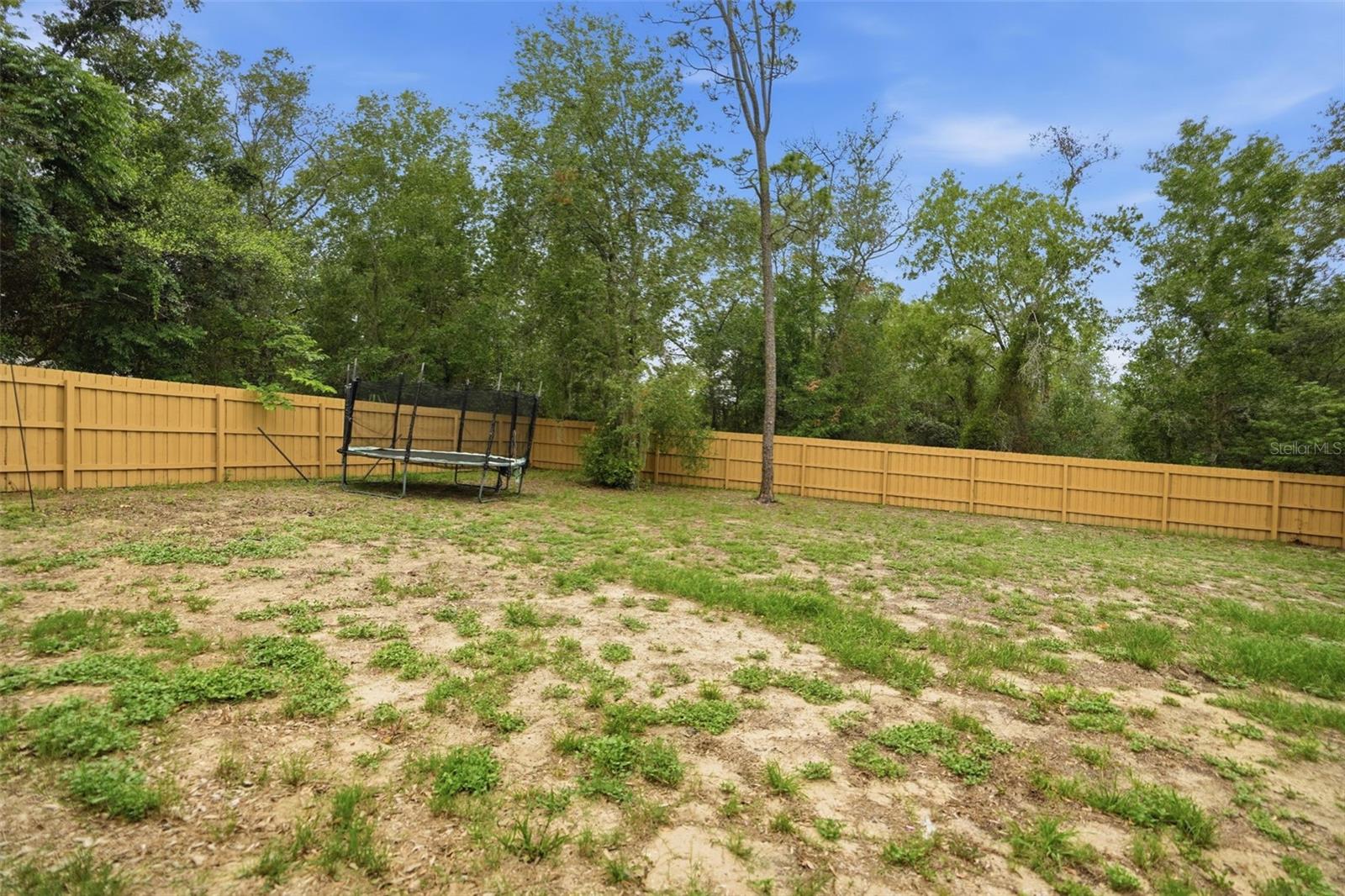 PINE GROVE - Residential