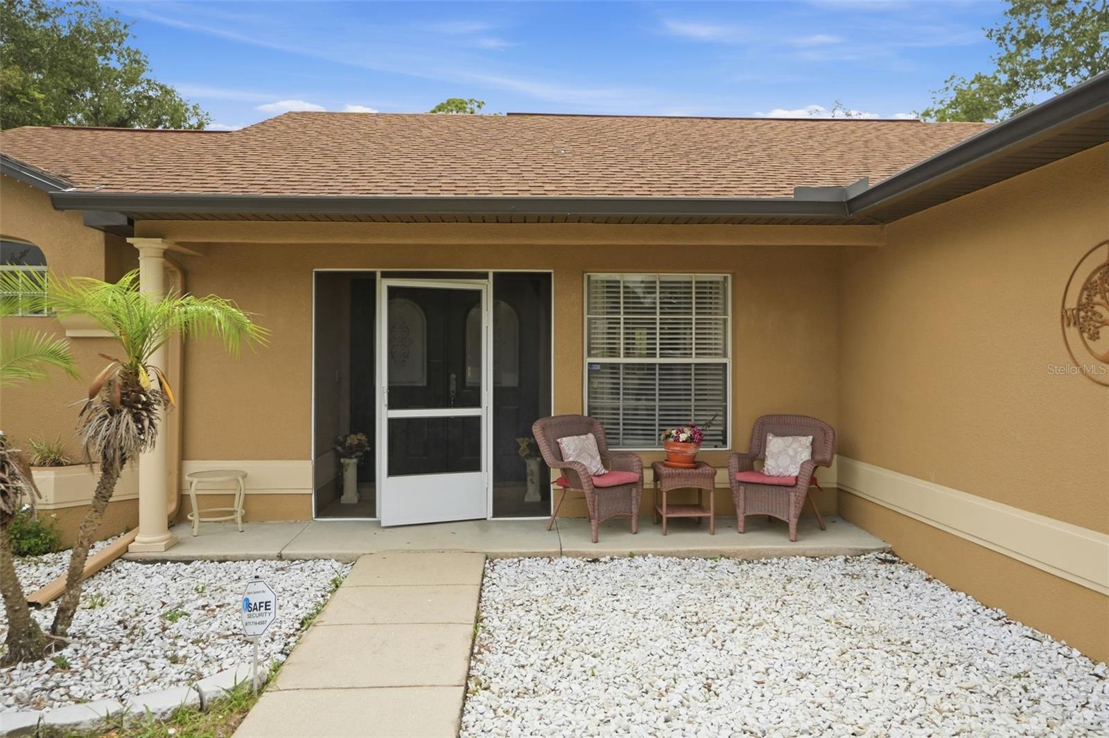PINE GROVE - Residential