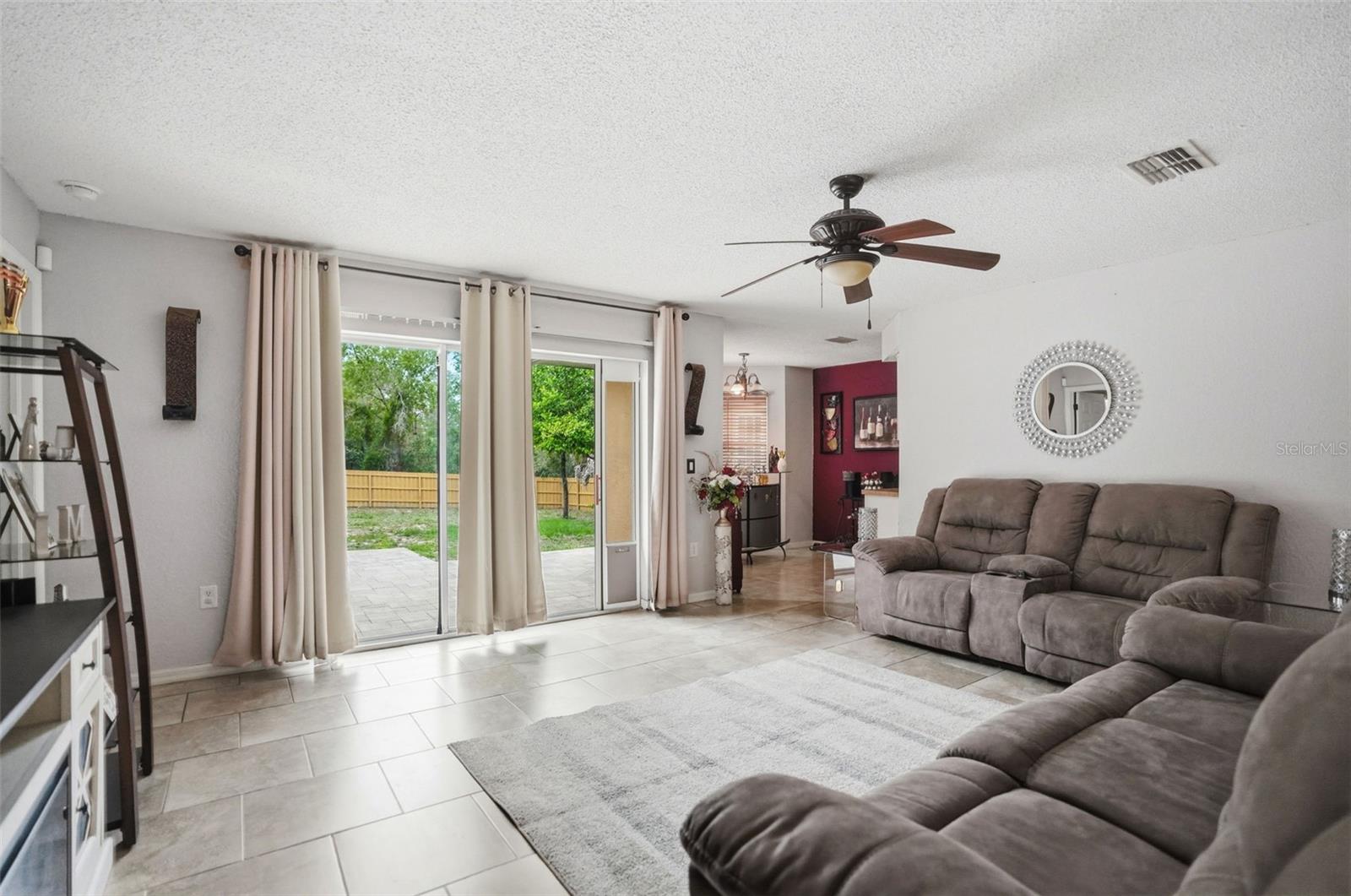 PINE GROVE - Residential
