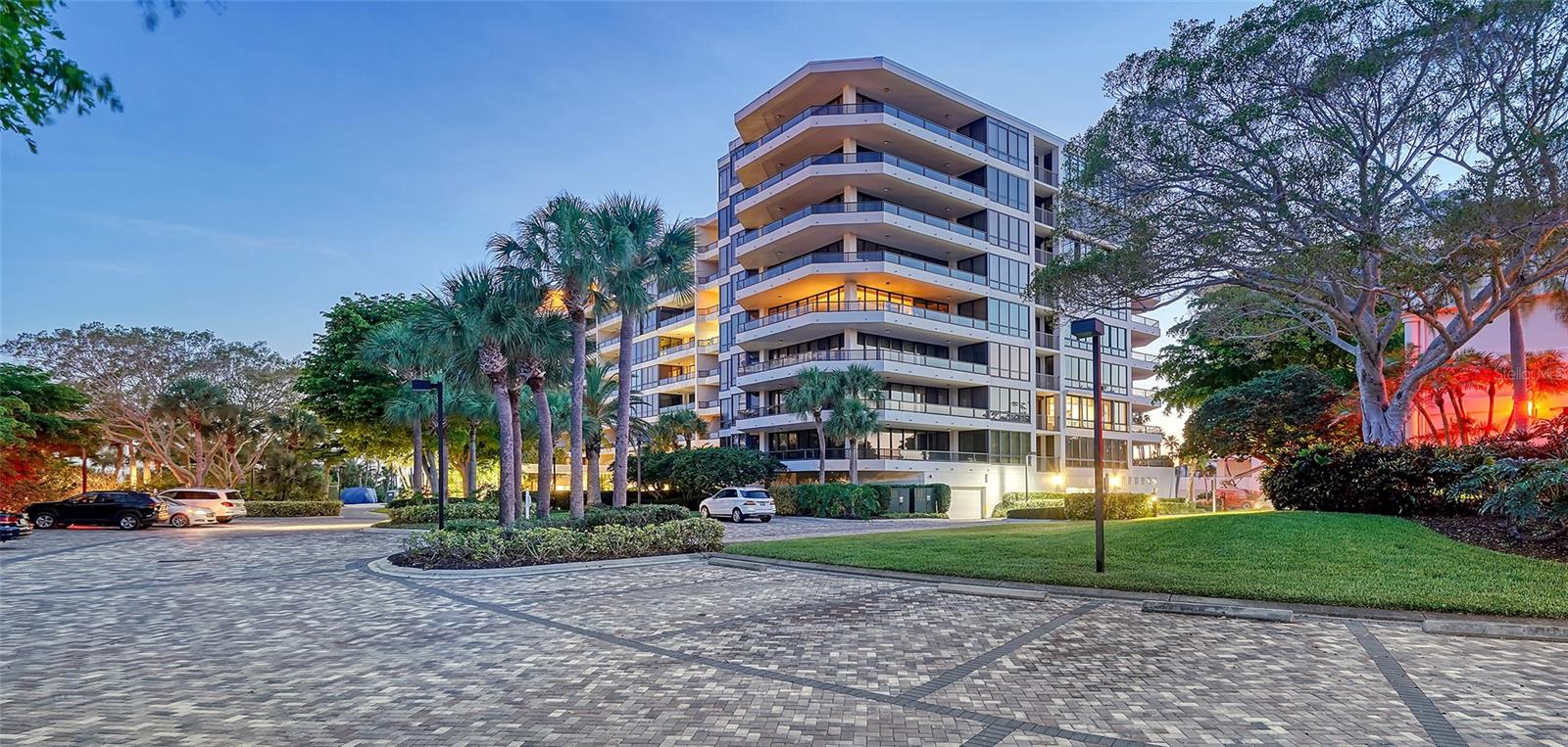 SANCTUARY IV - Residential