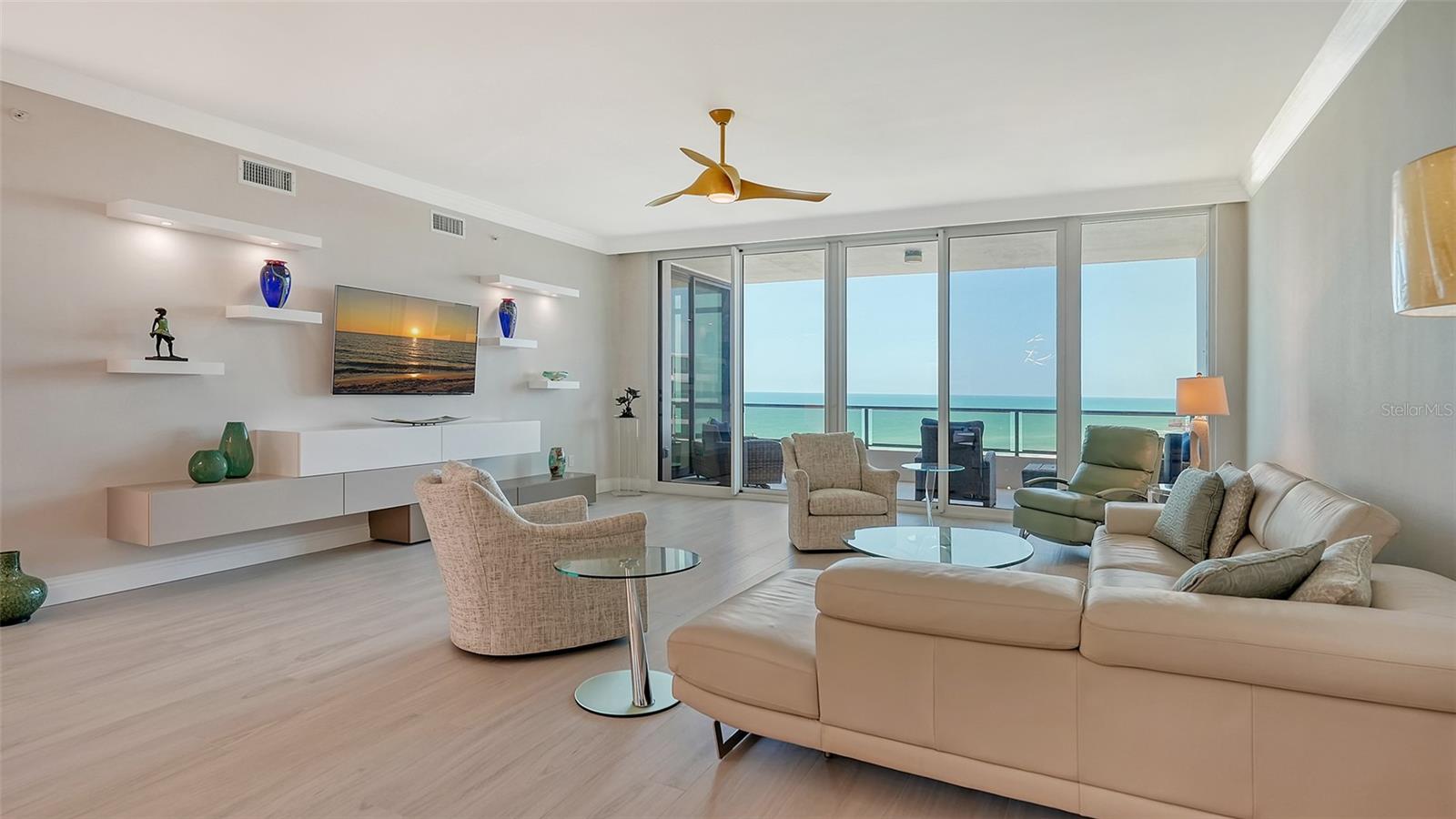 SANCTUARY IV - Residential