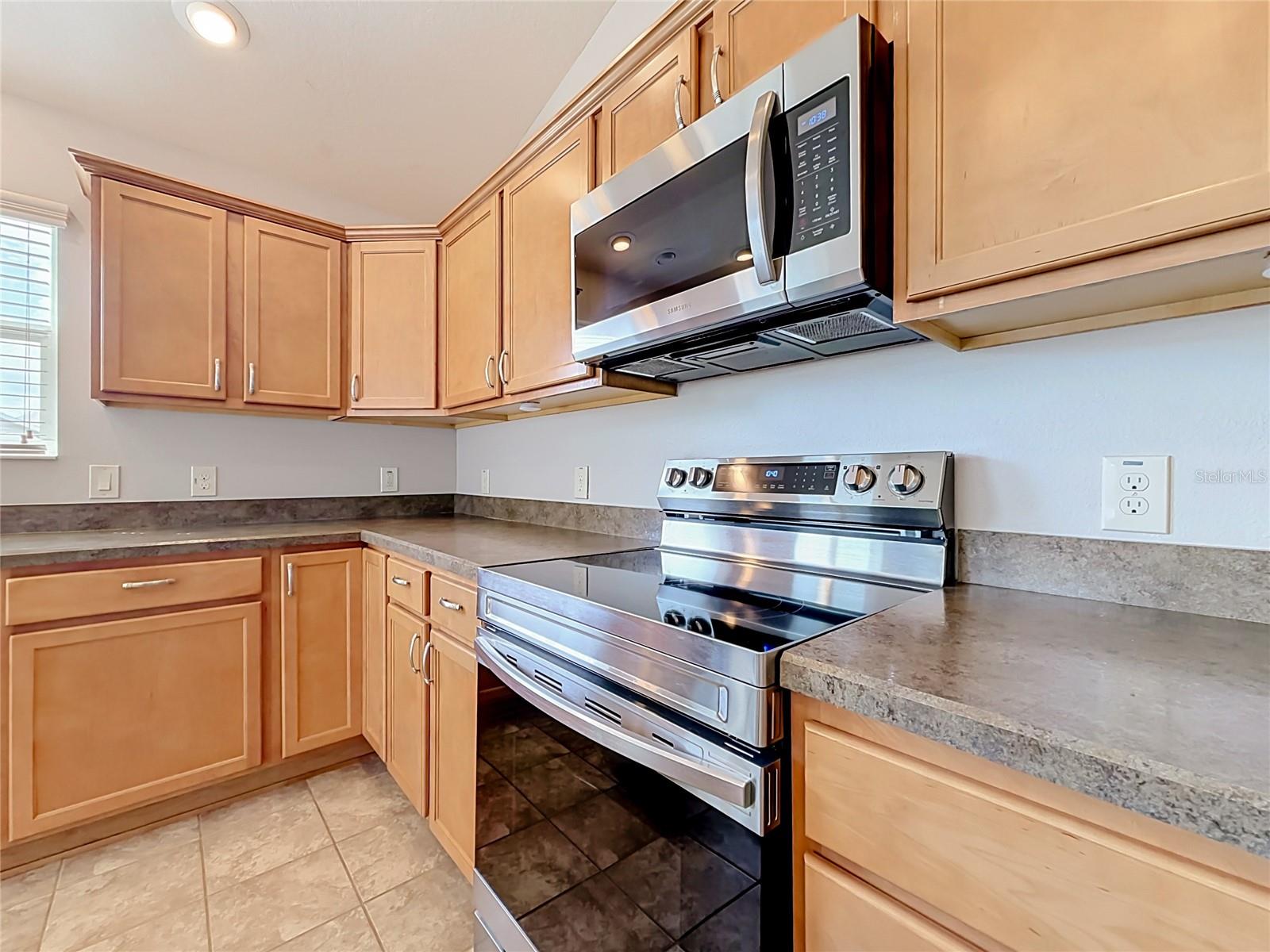 VILLAGES OF SUMTER PERRY VILLAS - Residential