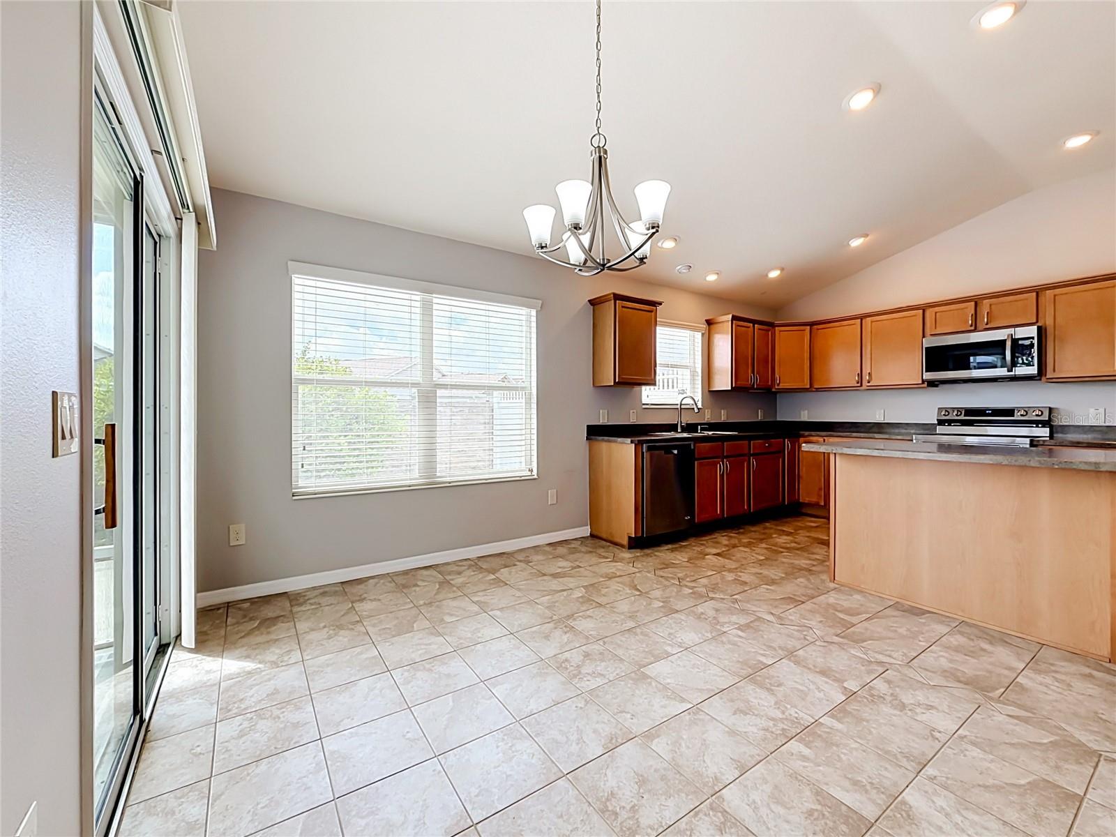 VILLAGES OF SUMTER PERRY VILLAS - Residential