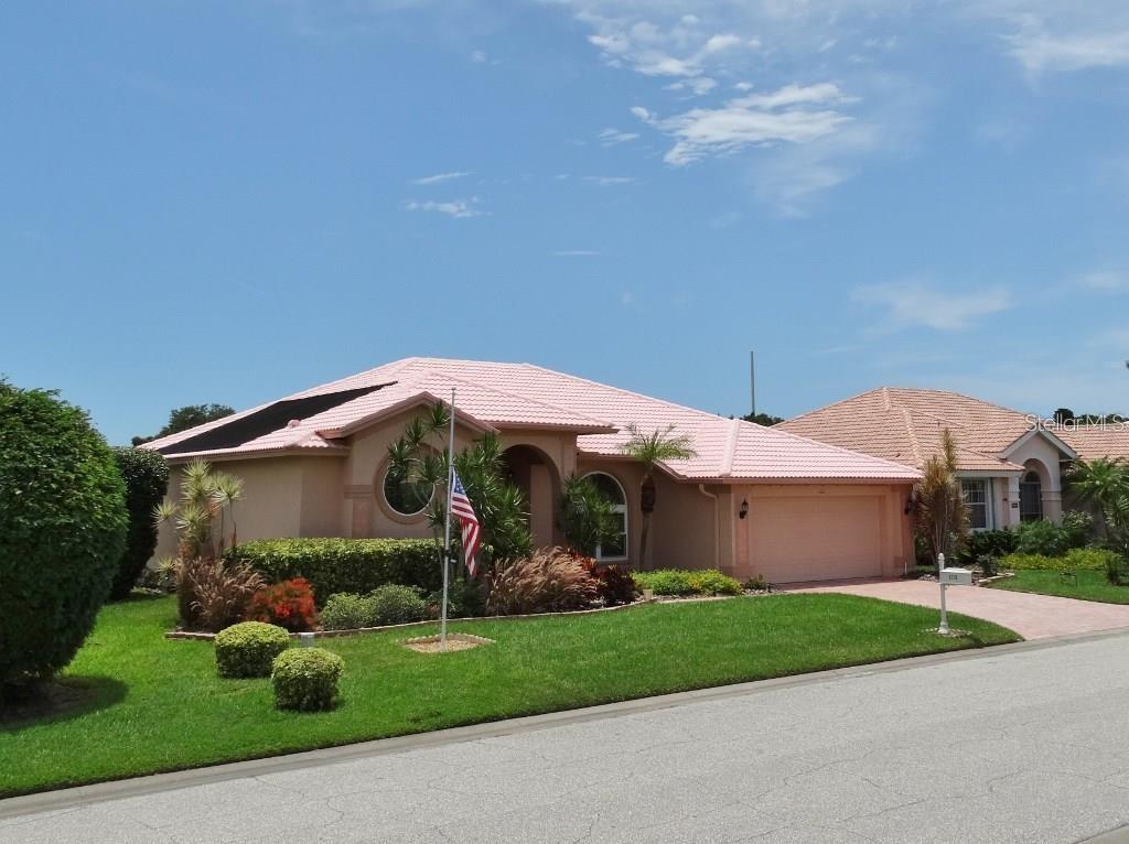 HUNTINGTON POINTE - Residential