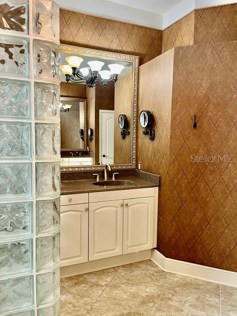HUNTINGTON POINTE - Residential