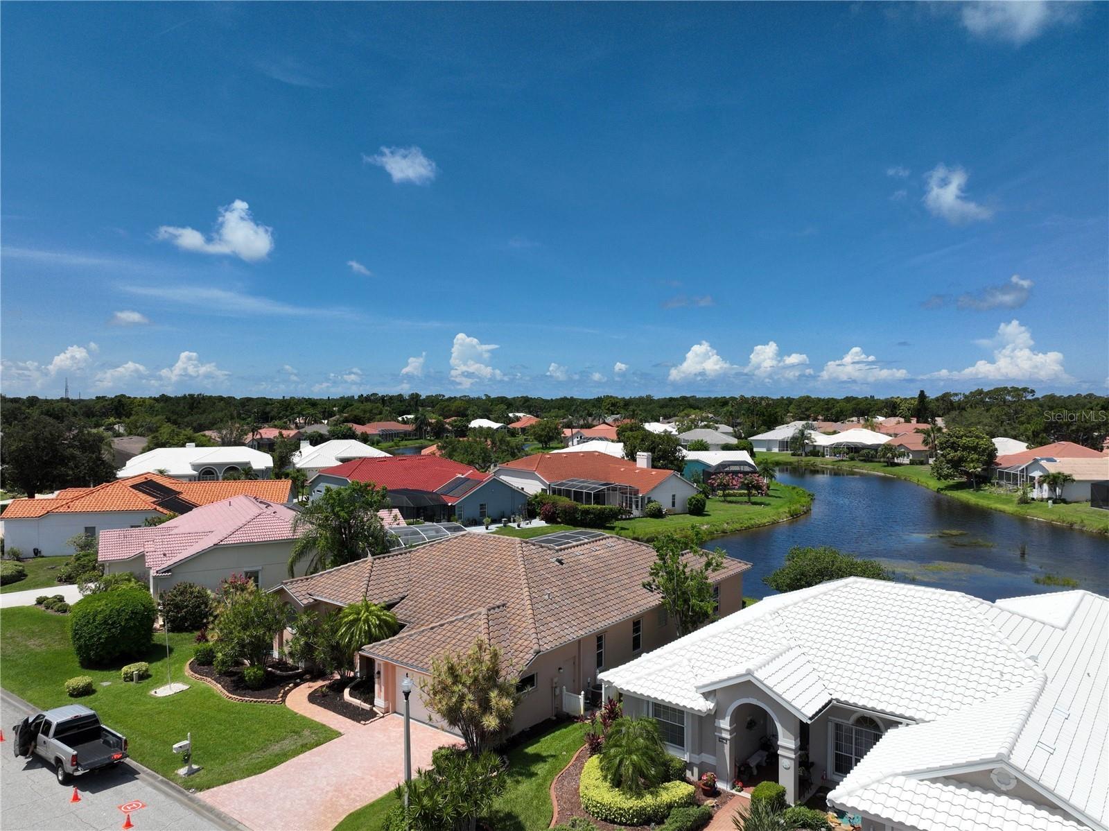 HUNTINGTON POINTE - Residential