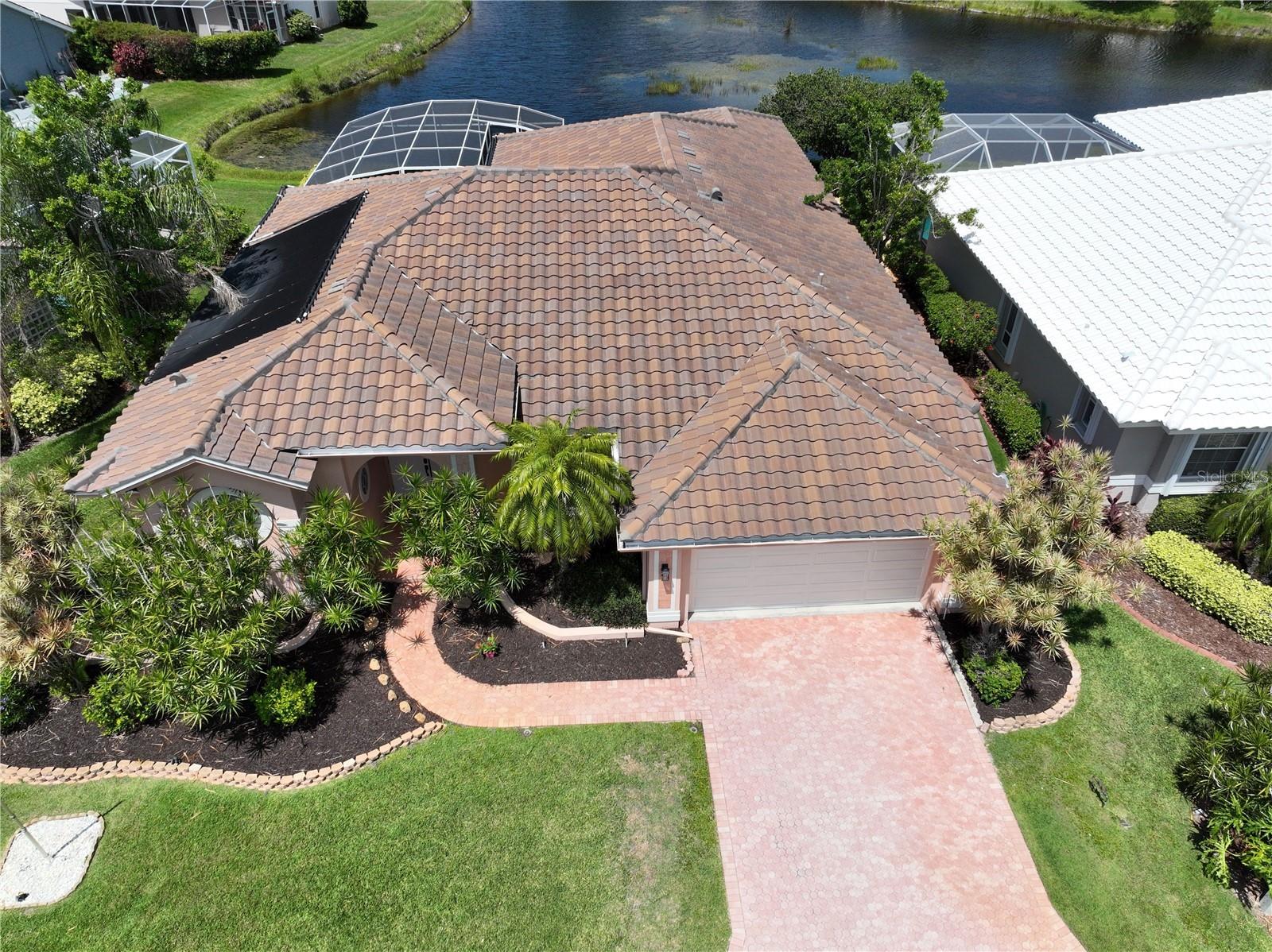 HUNTINGTON POINTE - Residential