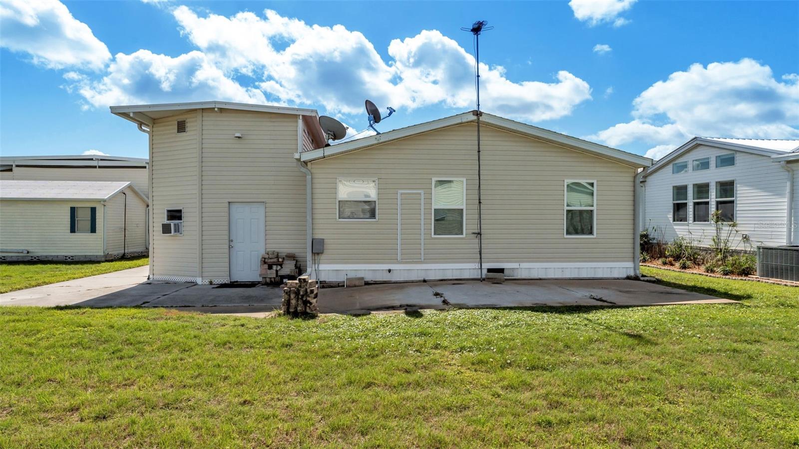 MOUNT OLIVE SHORES PH 05 - Residential