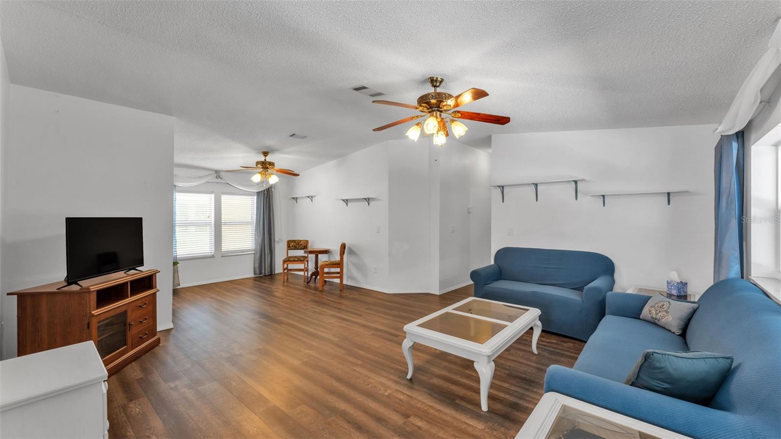 MOUNT OLIVE SHORES PH 05 - Residential