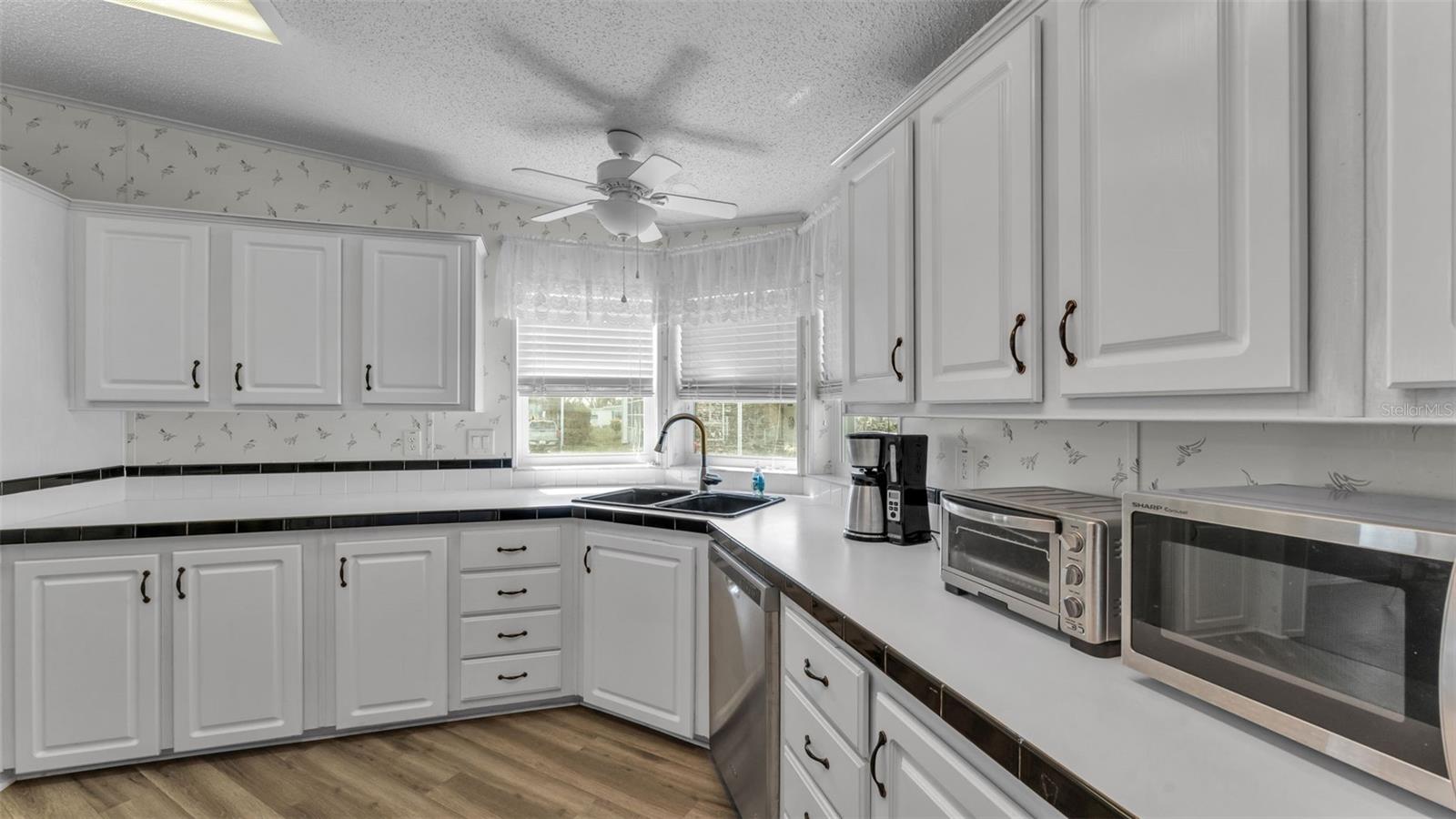 MOUNT OLIVE SHORES PH 05 - Residential