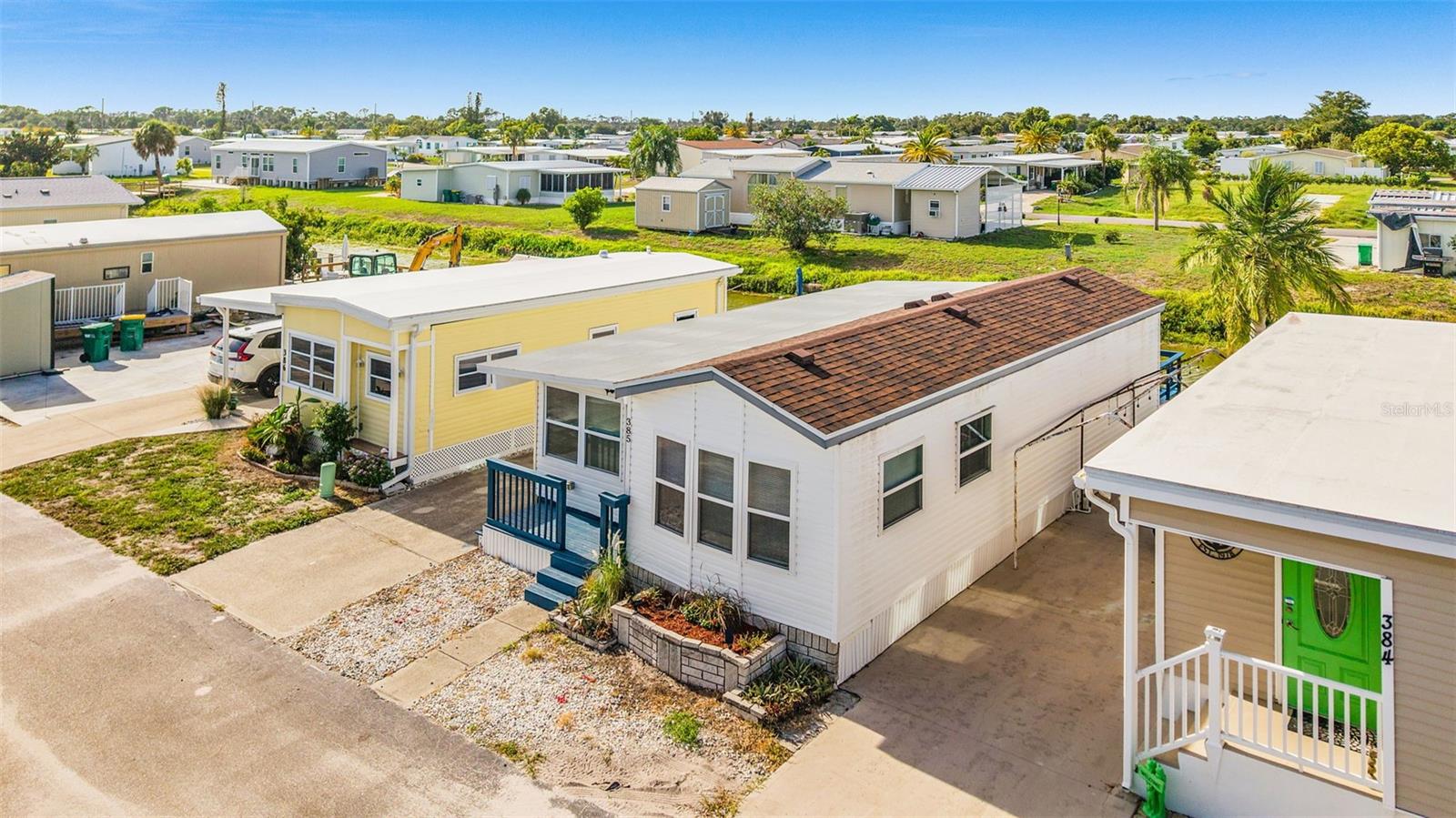 HOLIDAY TRAVEL PARK ENGLEWOOD - Residential