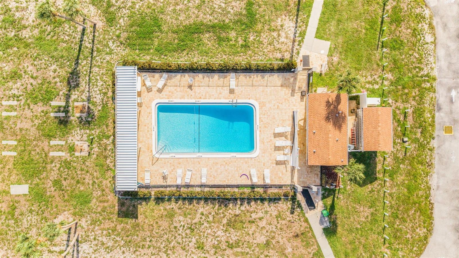 HOLIDAY TRAVEL PARK ENGLEWOOD - Residential