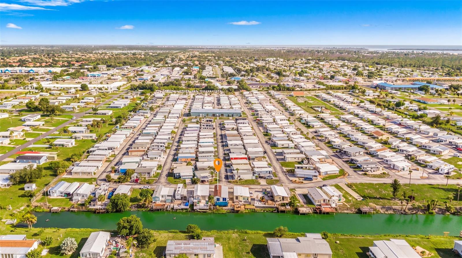 HOLIDAY TRAVEL PARK ENGLEWOOD - Residential