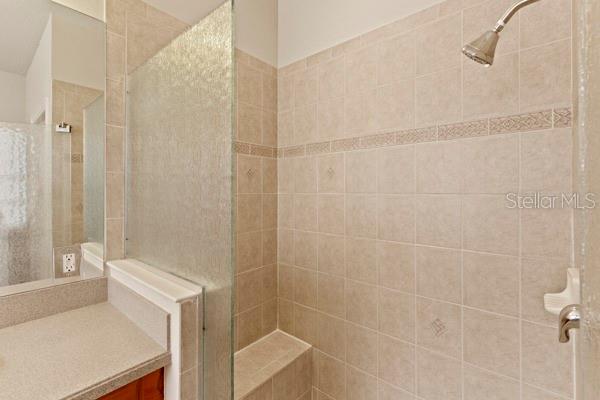 VALENCIA LAKES PH 2 - Residential