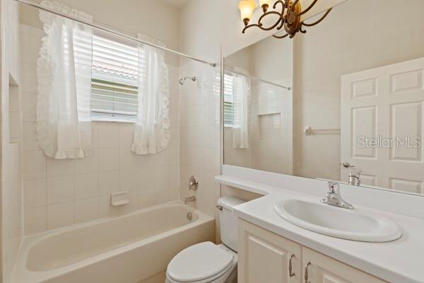 VALENCIA LAKES PH 2 - Residential