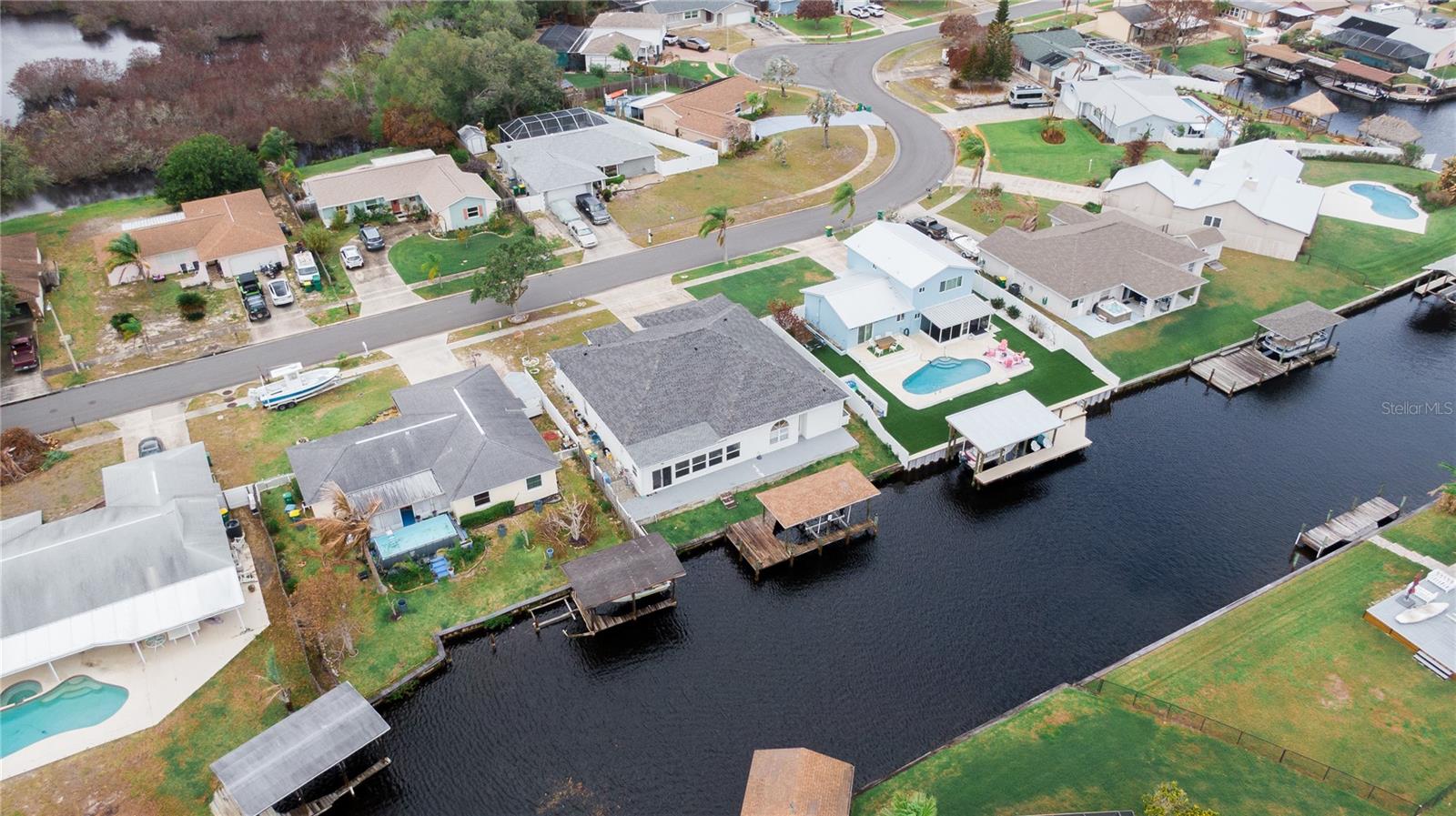 SURFSIDE ESTATES - Residential