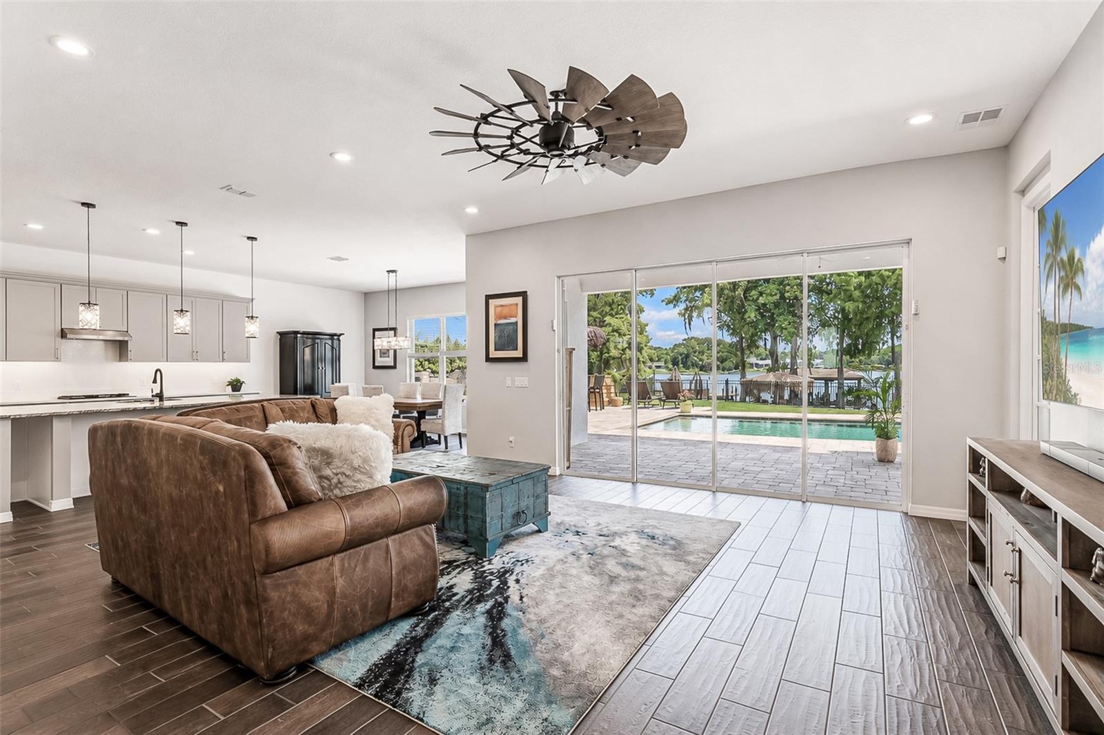 LAKE FLORENCE PRESERVE - Residential